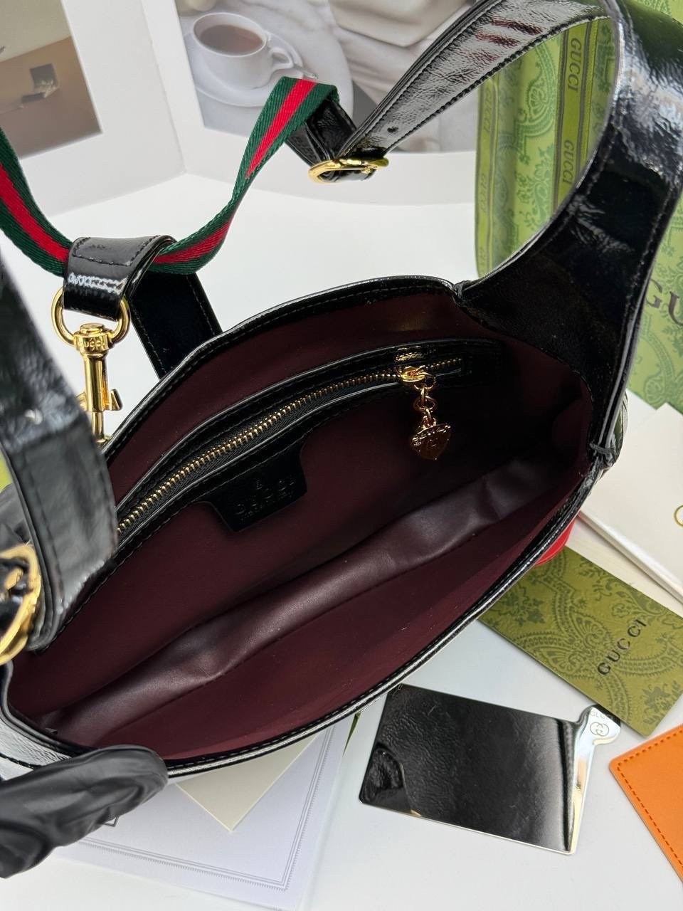 женская сумка gucci,gucci сумка,сумка через плечо gucci,gucci сумка на плечо,сумка gucci jackie