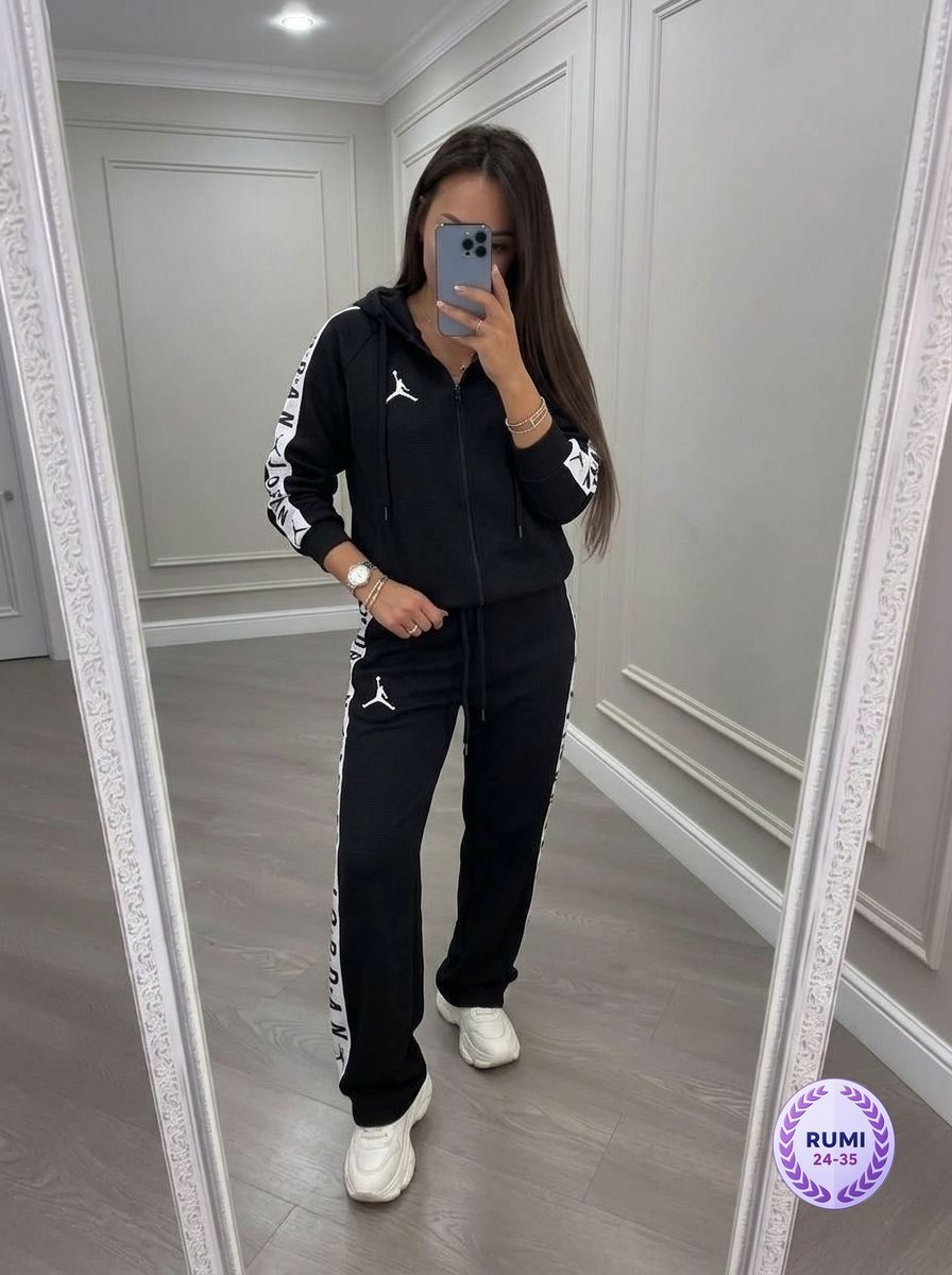 женский спортивный костюм,спортивные костюмы,костюм спортивный женский костюм спортивный,костюм женские спортивные костюмы,спортивный костюм женский адидас