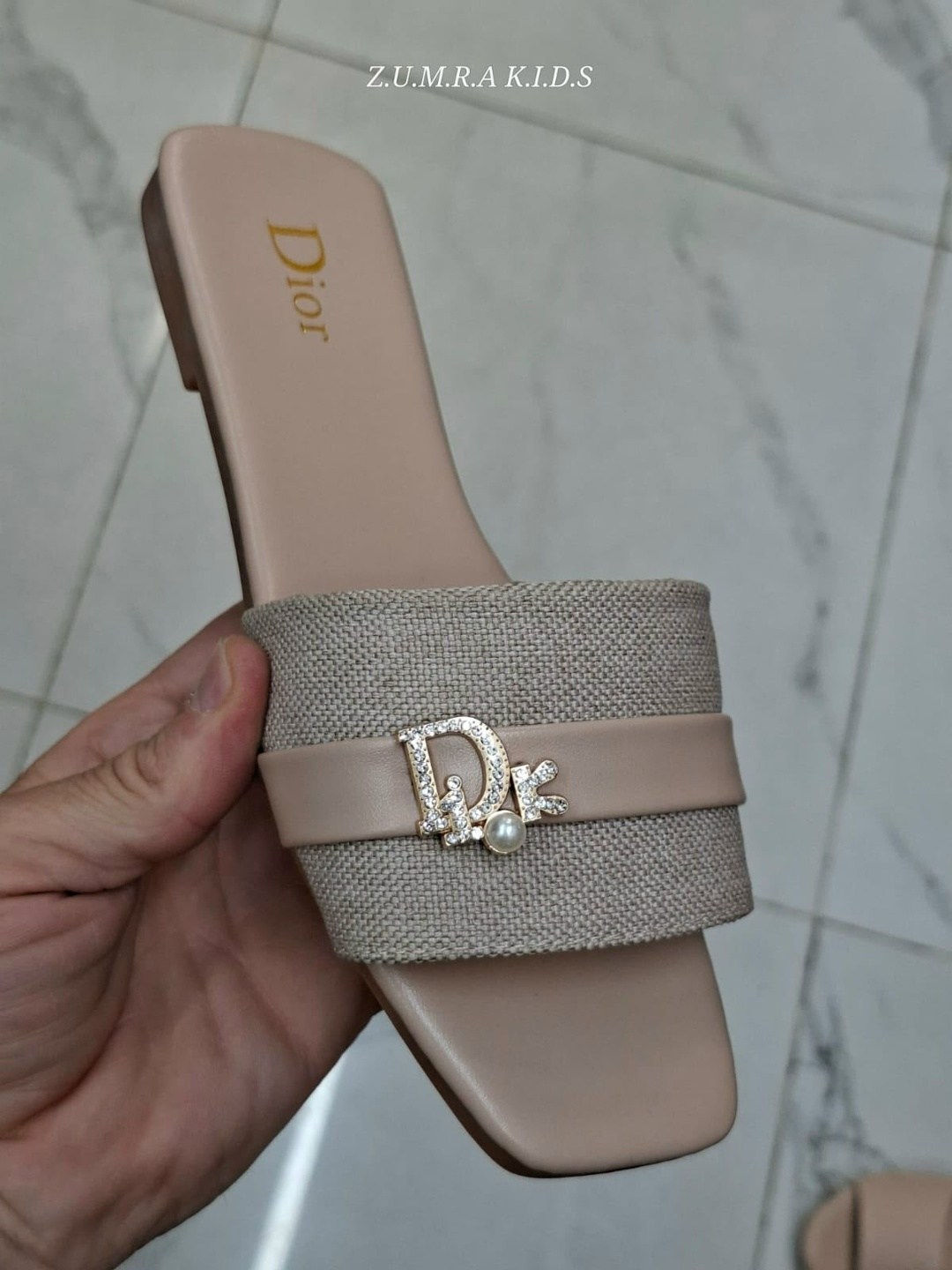 шлепанцы prada,шлепки прада,тапочки прада,женские шлепанцы,женские шлепанцы prada