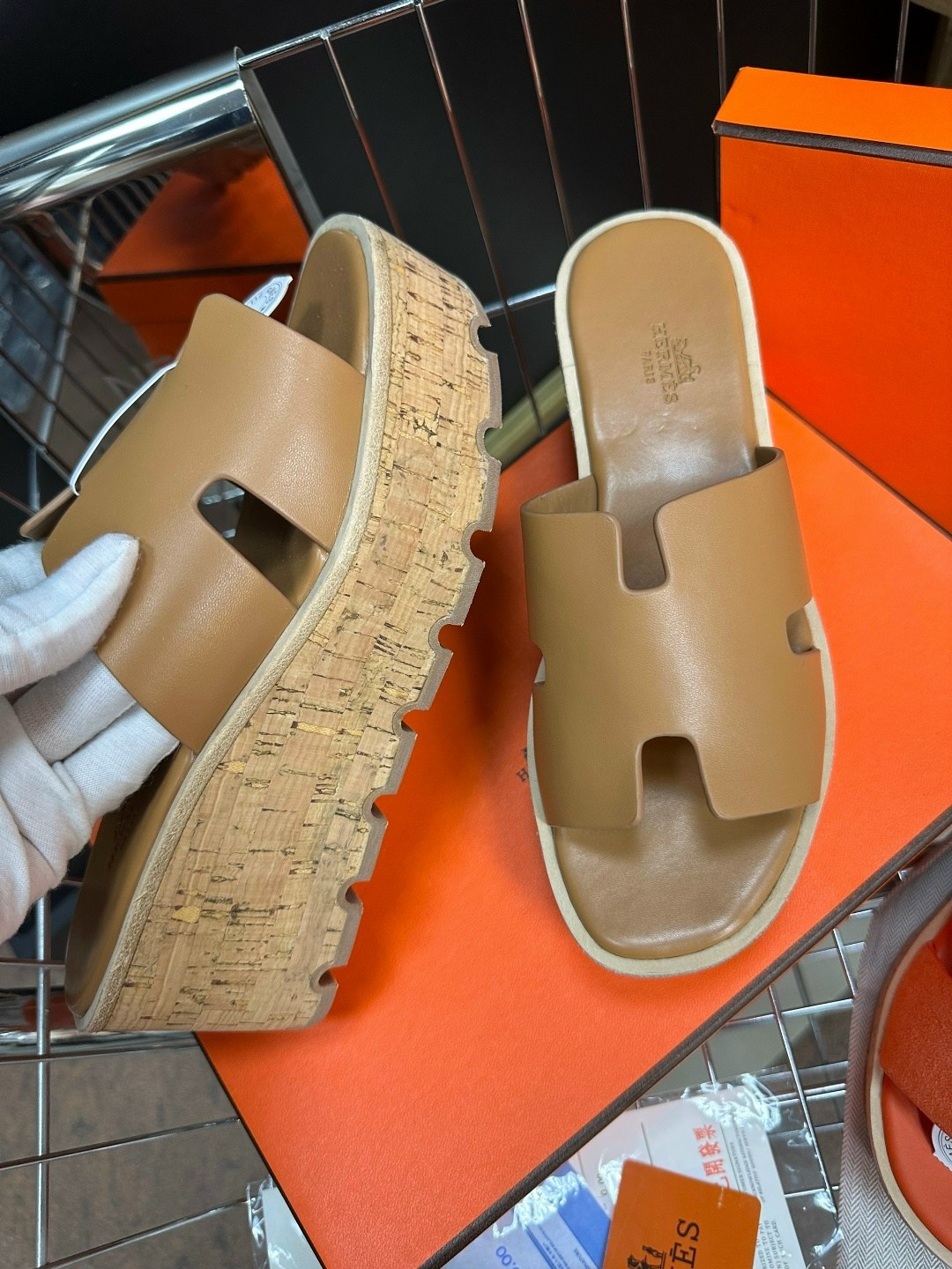 босоножки hermes,,шлепанцы женские,женские сандалии,сандалии hermes