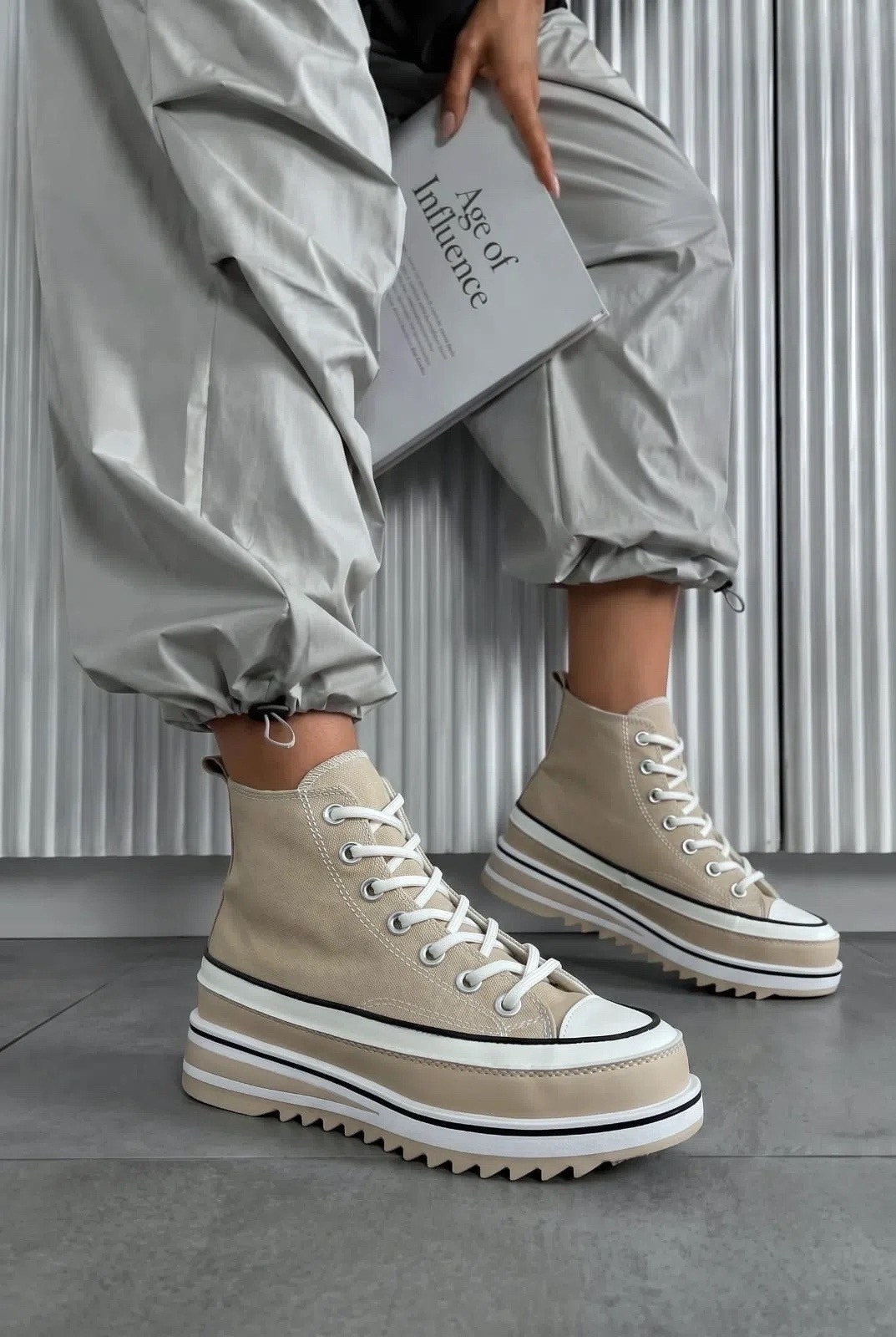 ,converse chuck taylor all star,кеды на высокие подошве,кеды стильные,кеды на высокой подошве женские