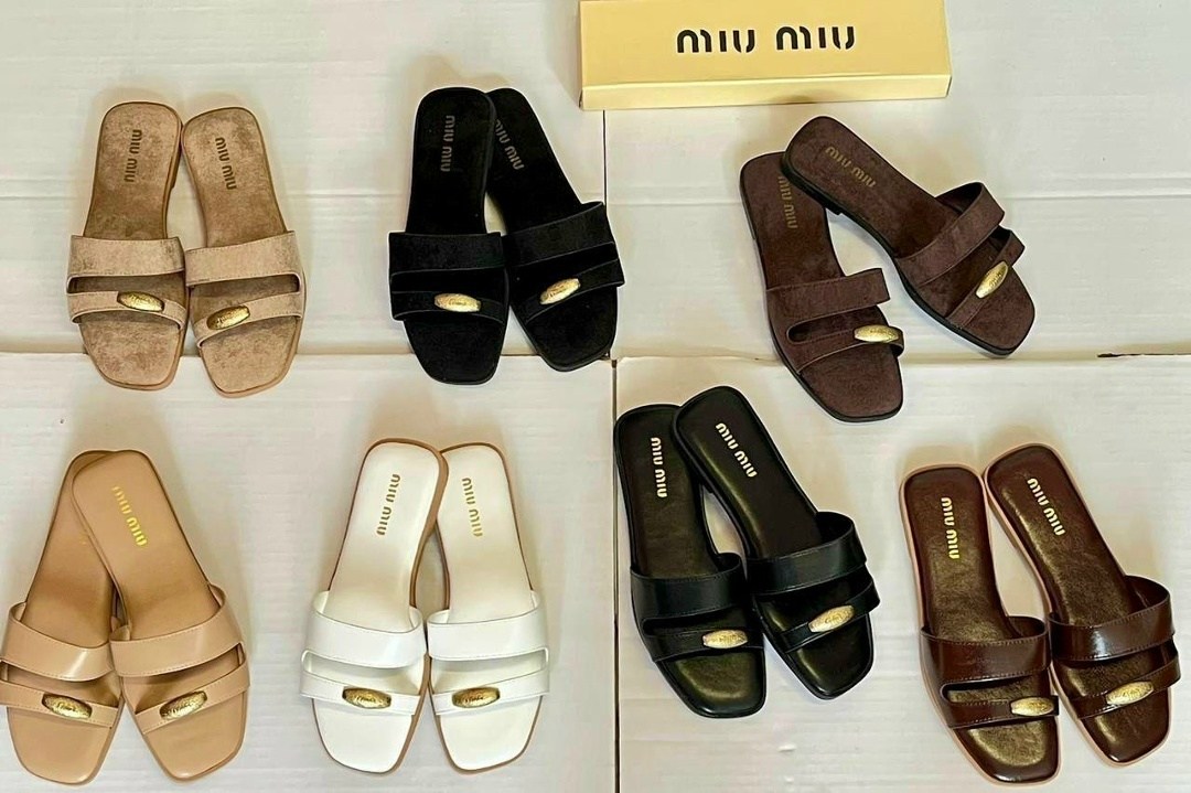 ,шлепанцы женские,модные тапочки,шлепки женские,модные шлепанцы