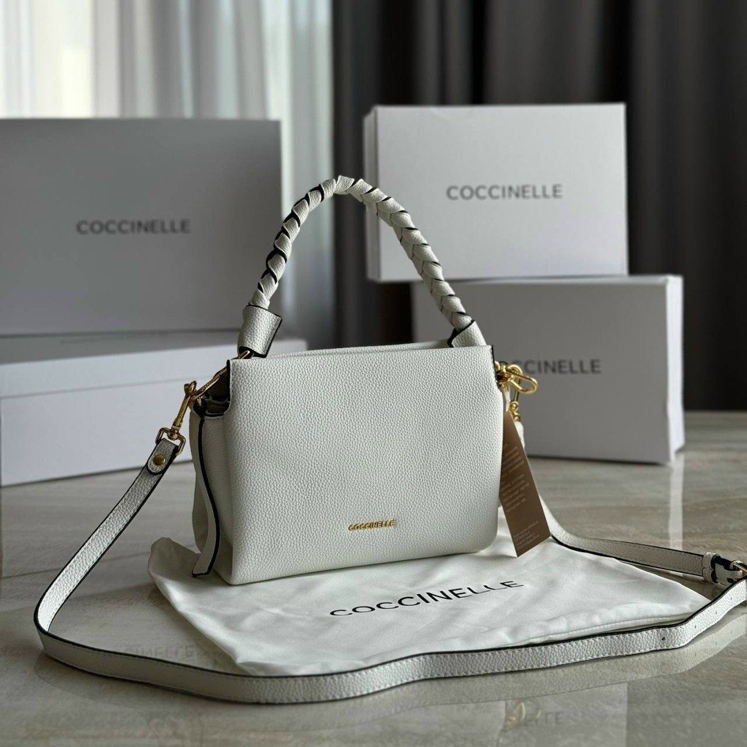 сумка coccinelle,сумка женская coccinelle черная,сумка coccinelle натуральная кожа,сумка из новои коллекции coccinelle,сумка женская coccinelle