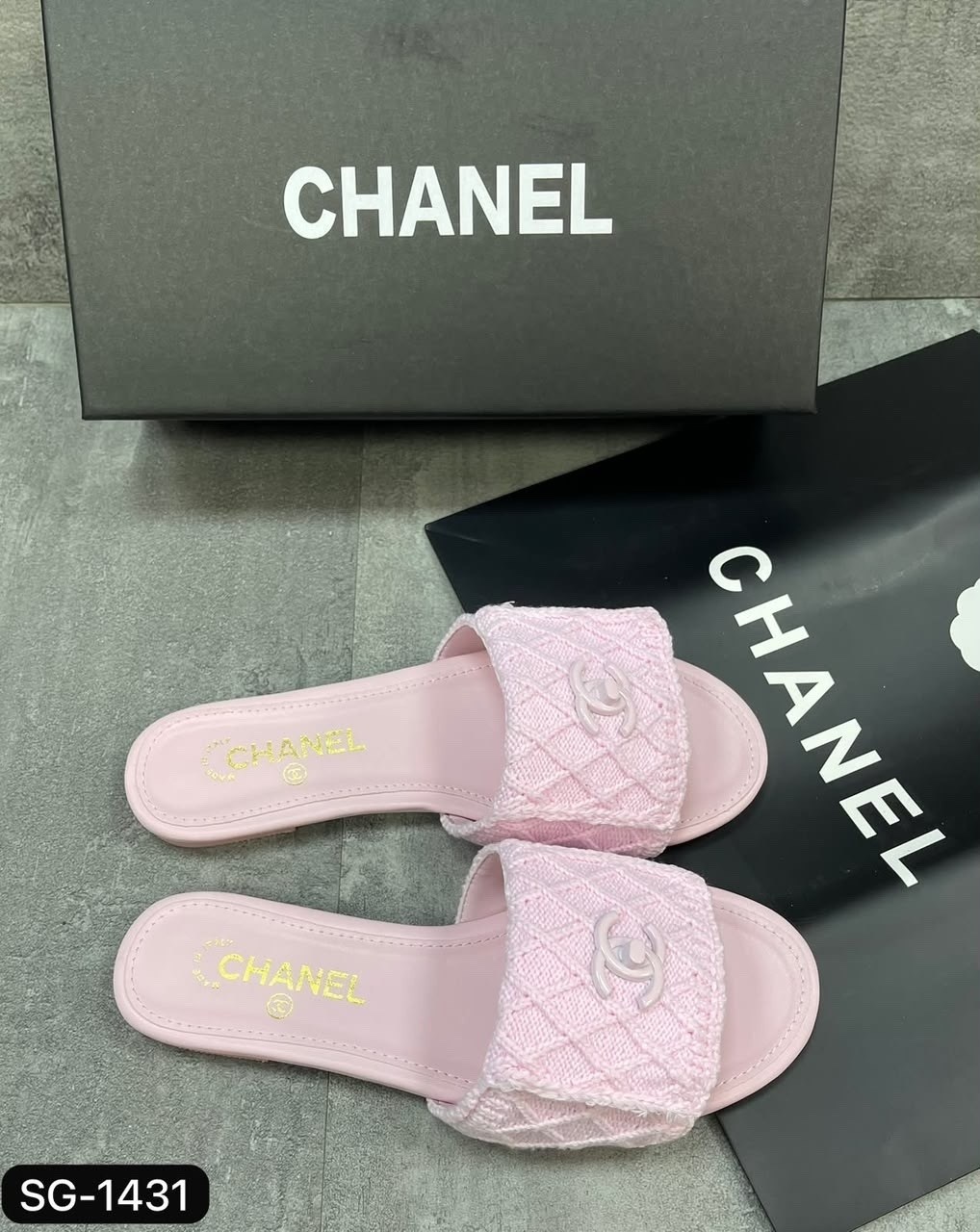 шлепанцы chanel,тапочки женские chanel,chanel шлепанцы женские,тапочки chanel,шлепанцы женские chanel a123581 розовые