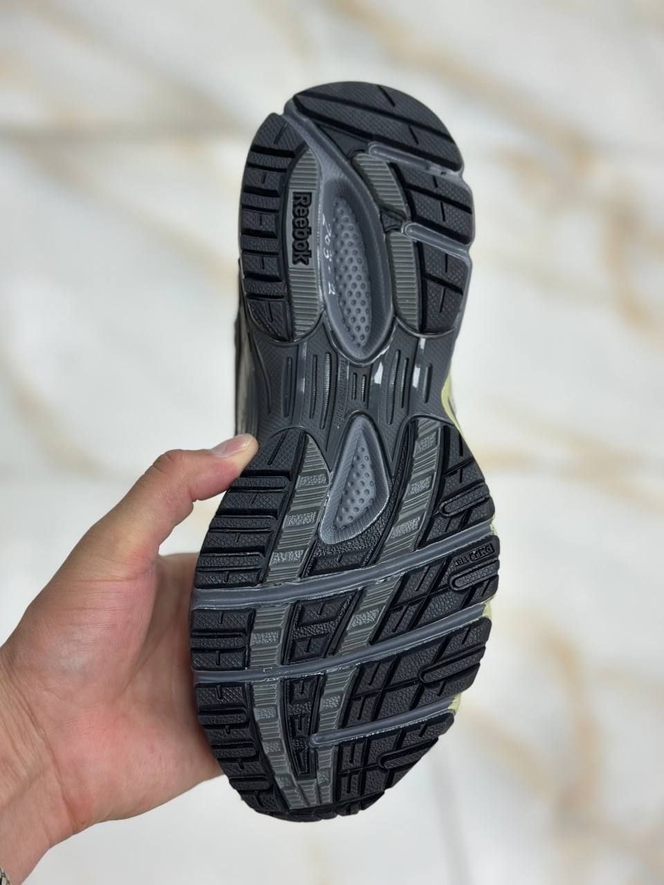 кроссовки,кроссовки reebok,кроссовки reebok premier,повседневные кроссовки,reebok premier road ultra