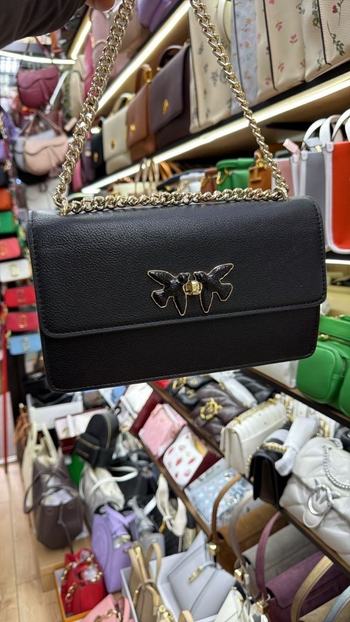 сумка pinko,сумка pinko женская,сумка pinko черная летняя солома,pinko сумка на плечо,сумка с цепочкой