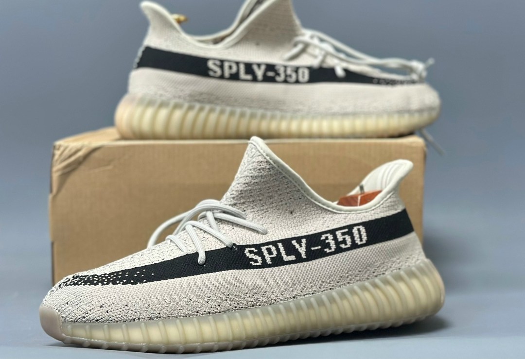 adidas yeezy boost 350 v2 light grey gris,adidas yeezy boost 350 v 2,кроссовки adidas yeezy boost 350,adidas yeezy boost 350,adidas yeezy 350
