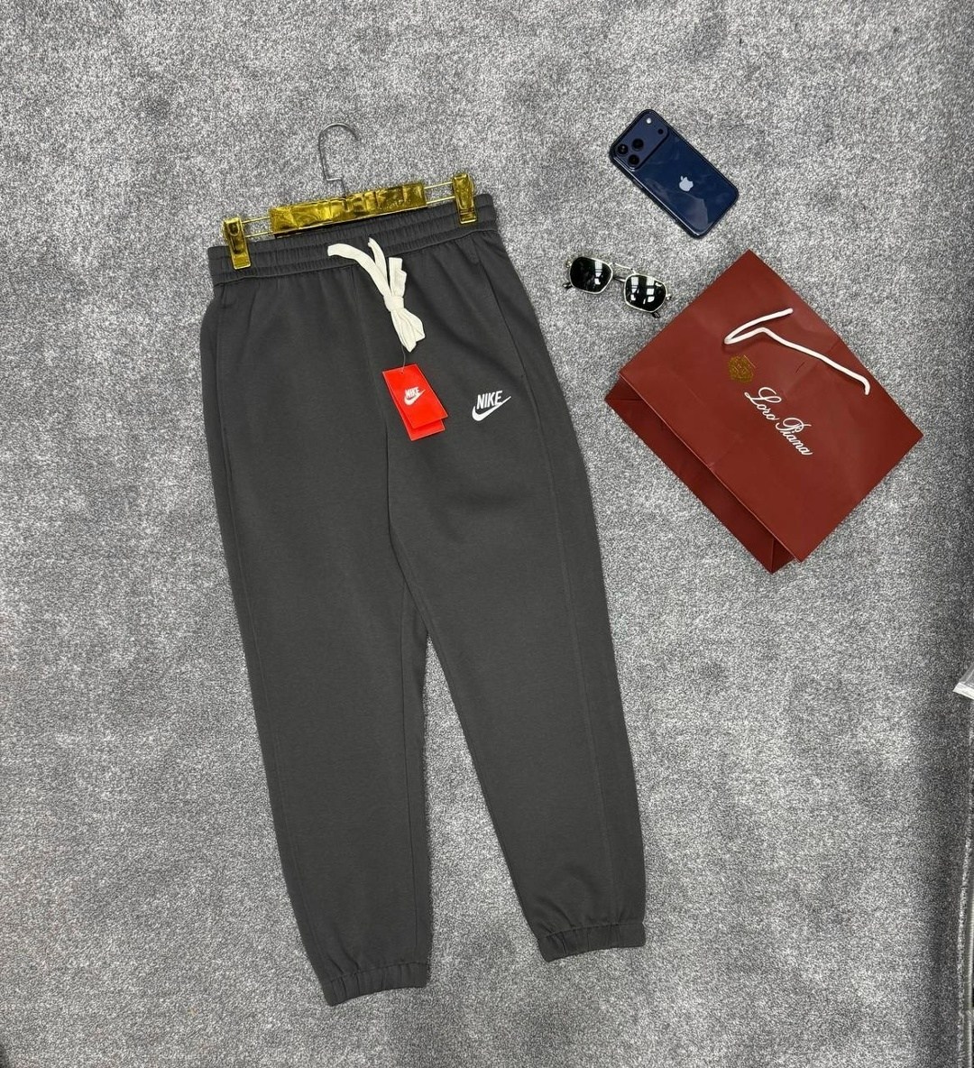 спортивные штаны nike мужские,спортивные штаны,спортивные штаны nike,спортивные брюки,спортивные штаны джоггеры