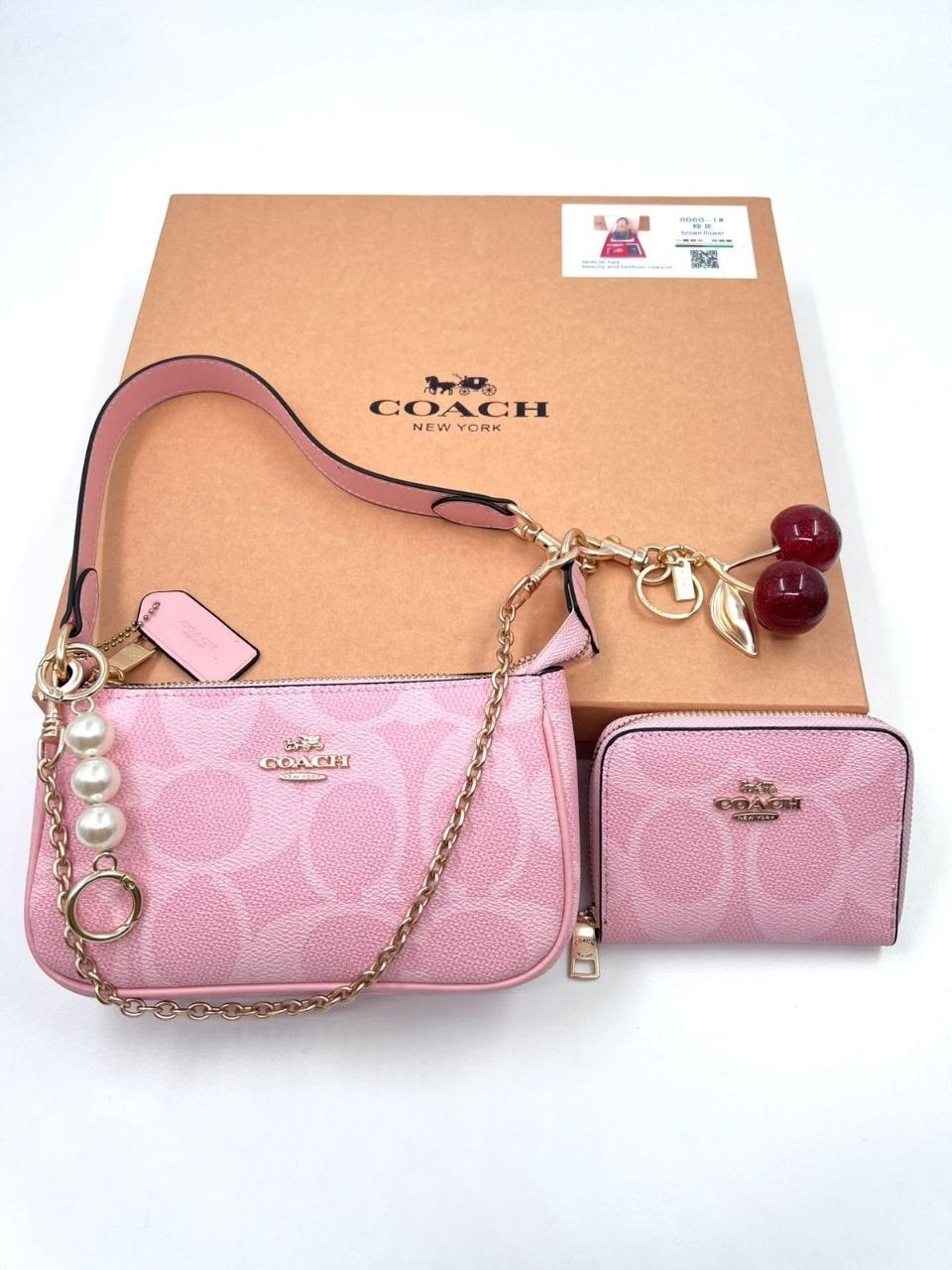 сумка coach,розовая сумочка,сумка через плечо coach,сумка coach розовая,сумка женская coach coach