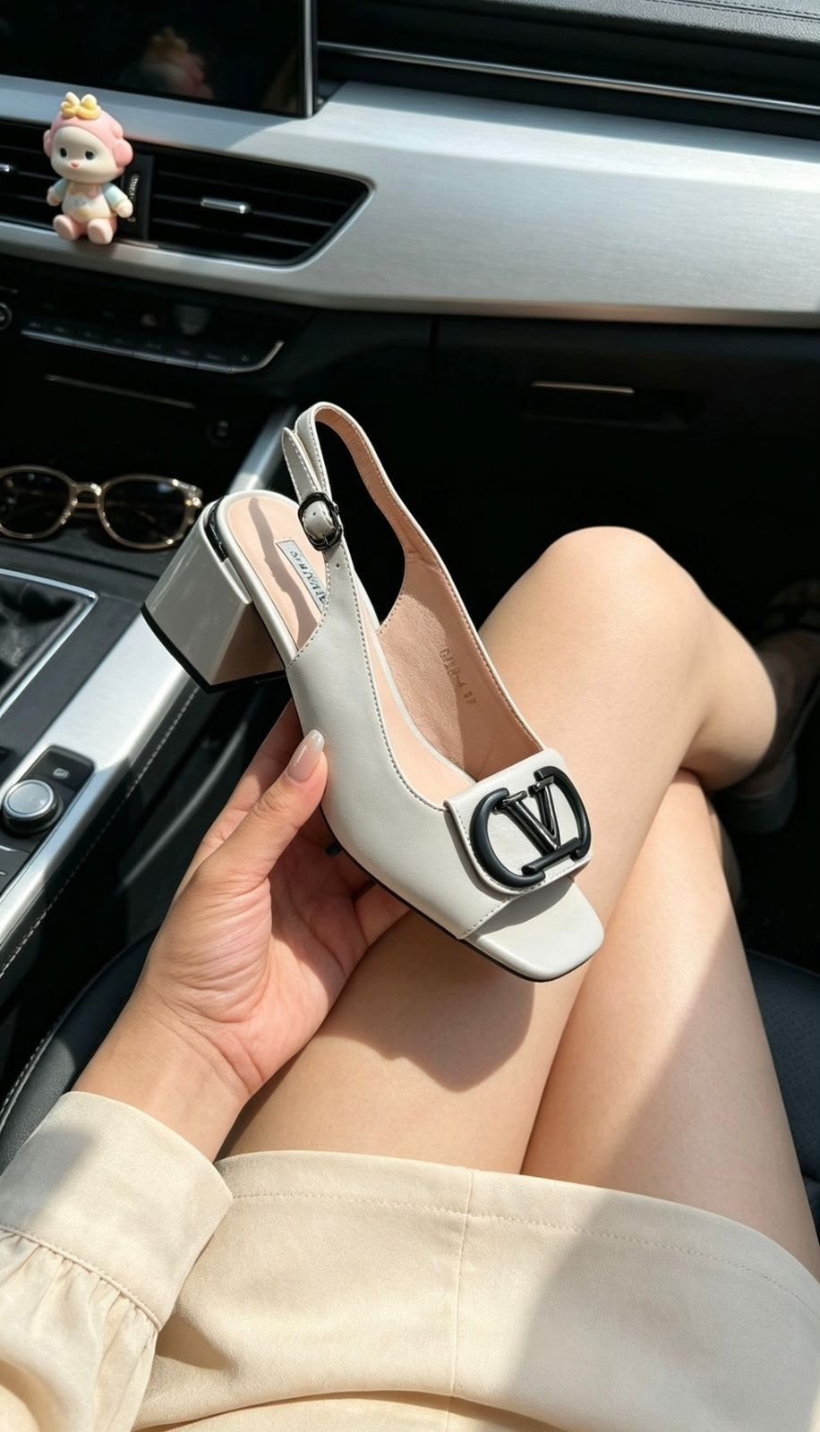 ,босоножки модные,женские босоножки,босоножки valentino,valentino туфли