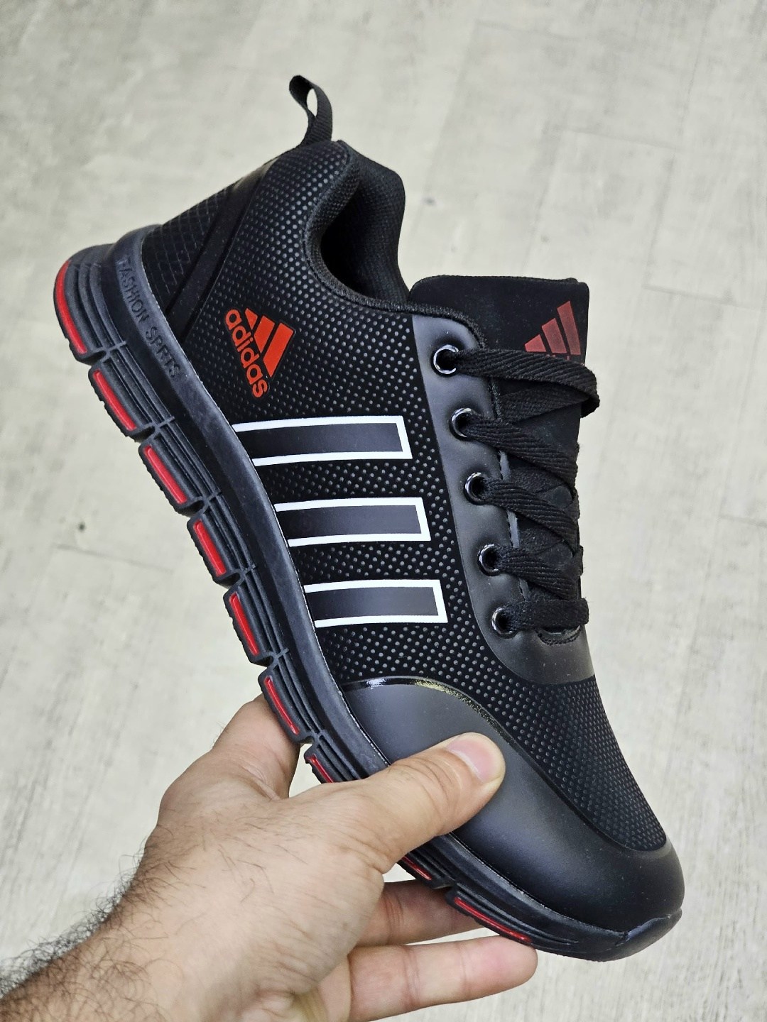 кроссовки адидас терекс мужские кожаные,кроссовки adidas мужские,кроссовки мужские зимние adidas,кроссовки adidas,кроссовки адидас кожаные