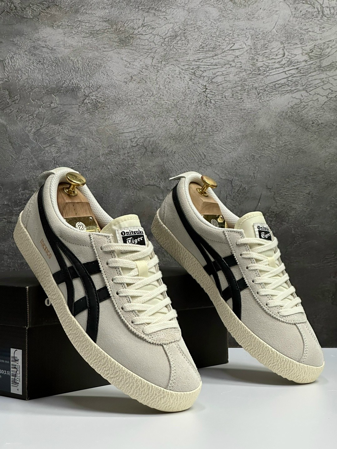 кроссовки onitsuka tiger,кроссовки asics onitsuka tiger,кроссовки asics onitsuka tiger mexico 66,onitsuka tiger asics,