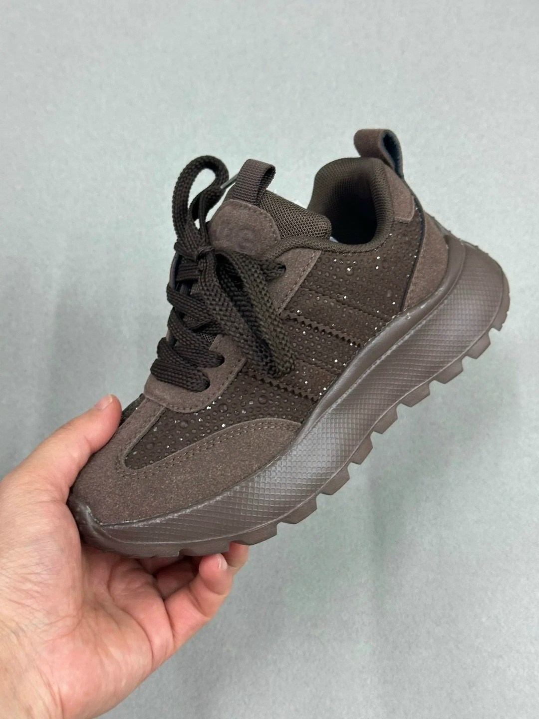 кроссовки adidas,кроссовки женские adidas,кроссовки женскиe,модные кроссовки,кроссовки