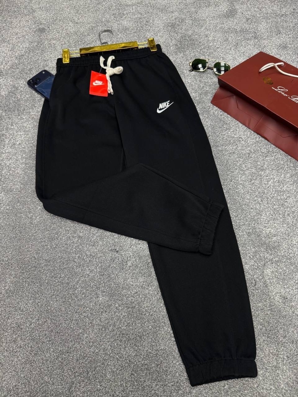 спортивные штаны nike мужские,спортивные штаны,спортивные штаны nike,спортивные брюки,спортивные штаны джоггеры