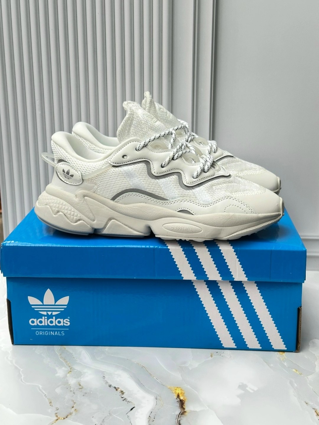 кроссовки adidas ozweego,кроссовки ozweego originals adidas,женские кроссовки adidas ozweego,adidas originals ozweego,кроссовки adidas