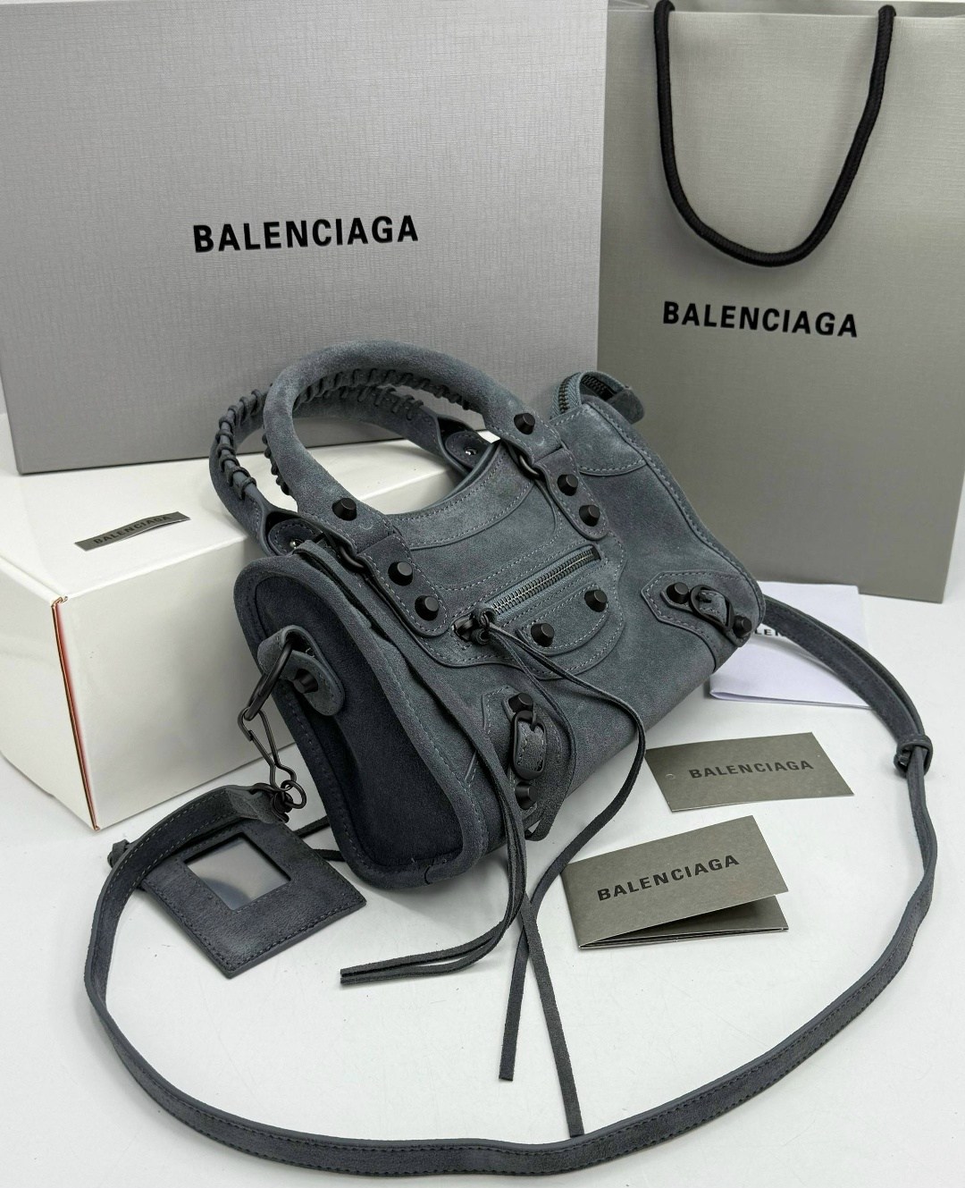 balenciaga сумка,сумка женская balenciaga,balenciaga balenciaga,balenciaga city bag,женская замшевая сумка