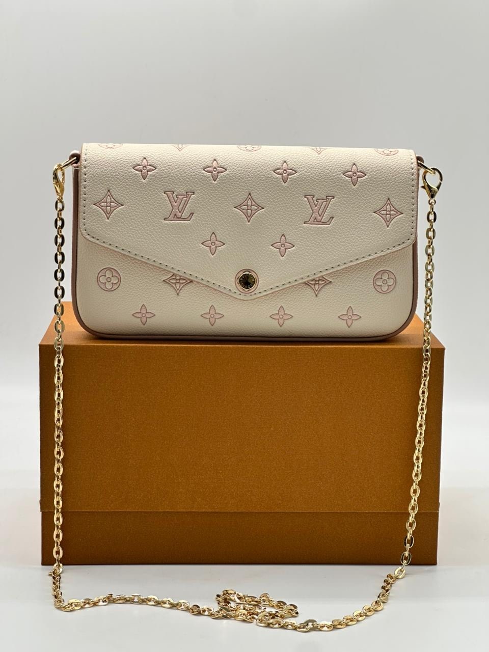 louis vuitton сумка,сумка на плечо louis vuitton,сумка женская louis vuitton,louis vuitton pochette,клатч