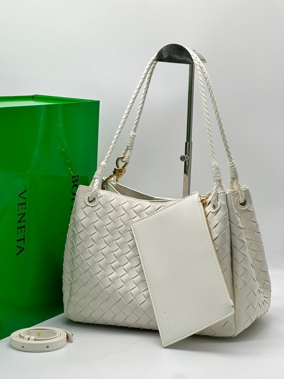 женская сумка bottega veneta,сумка bottega veneta,сумка,модная сумка,сумка плетеная