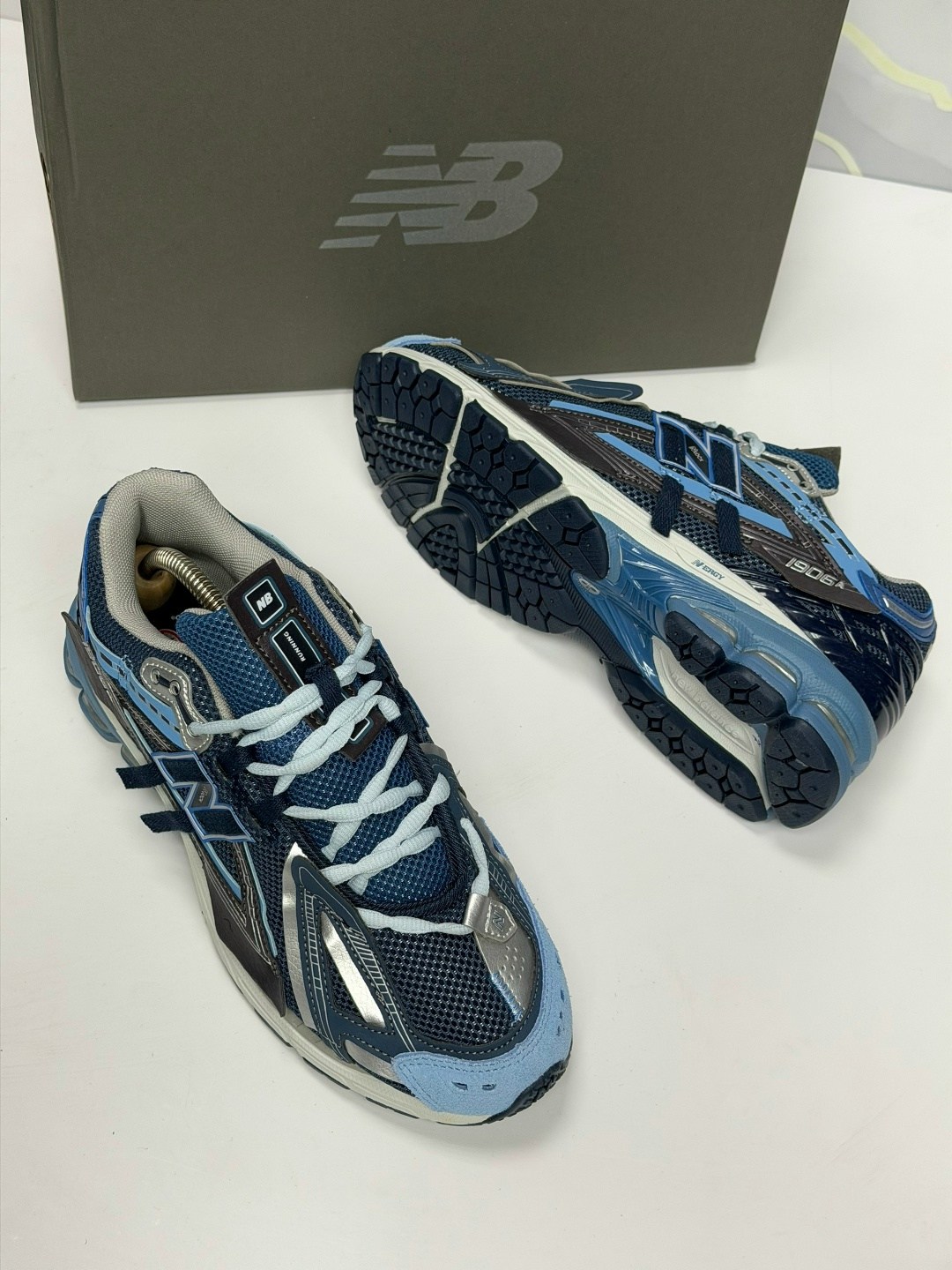 кроссовки new balance 1906,кроссовки new balance,кроссовки,мужские кроссовки new balance,кроссовки new balance 1906 r