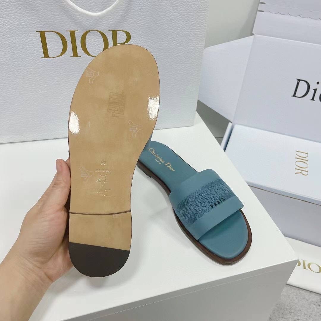 женские шлепанцы dior dway,шлепанцы dior,шлепанцы christian dior,женские шлёпанцы,шлепанцы женские christian dior