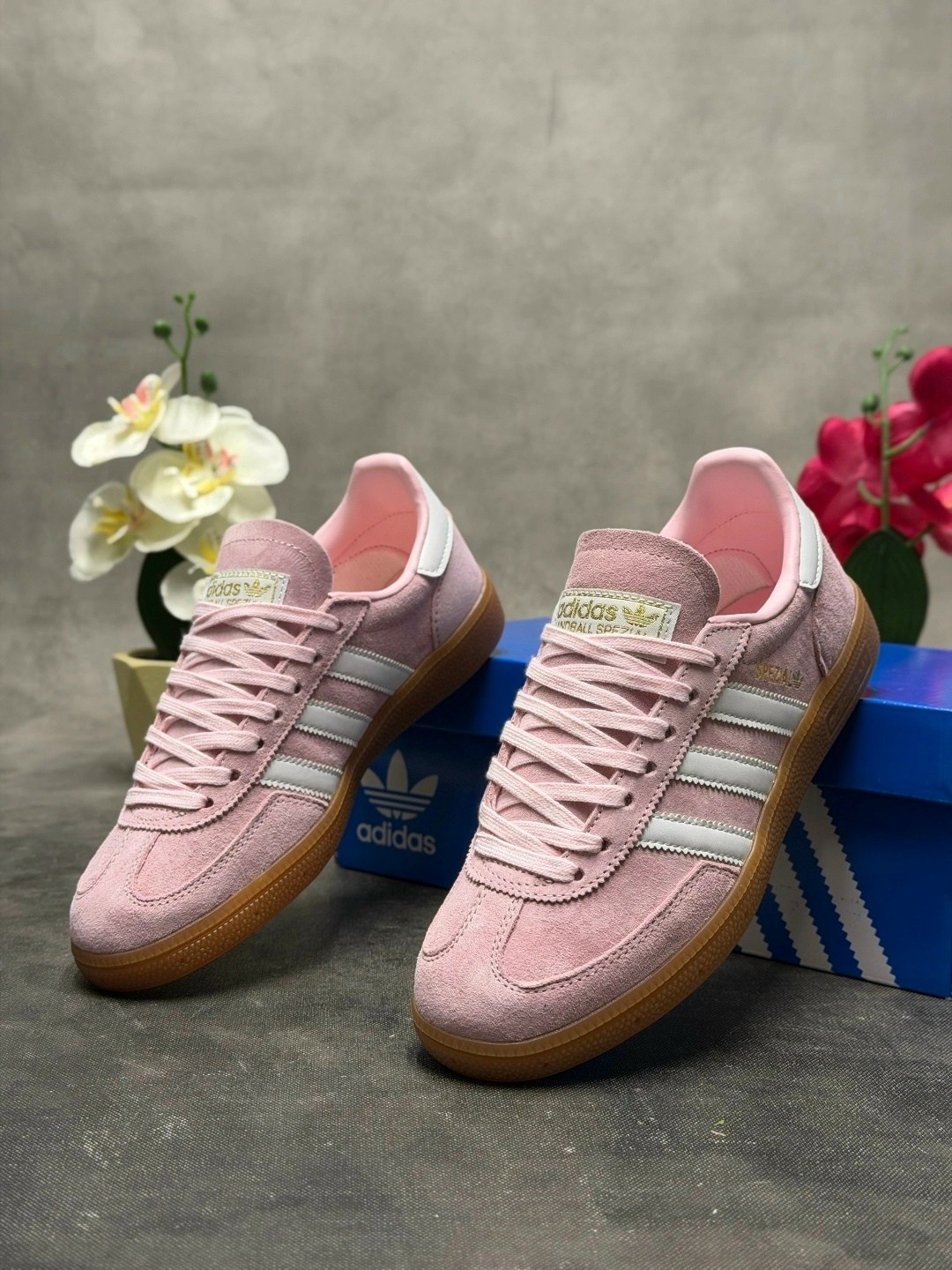 кроссовки adidas spezial,adidas spezial розовые,кроссовки adidas handball spezial,adidas originals handball spezial,кроссовки adidas