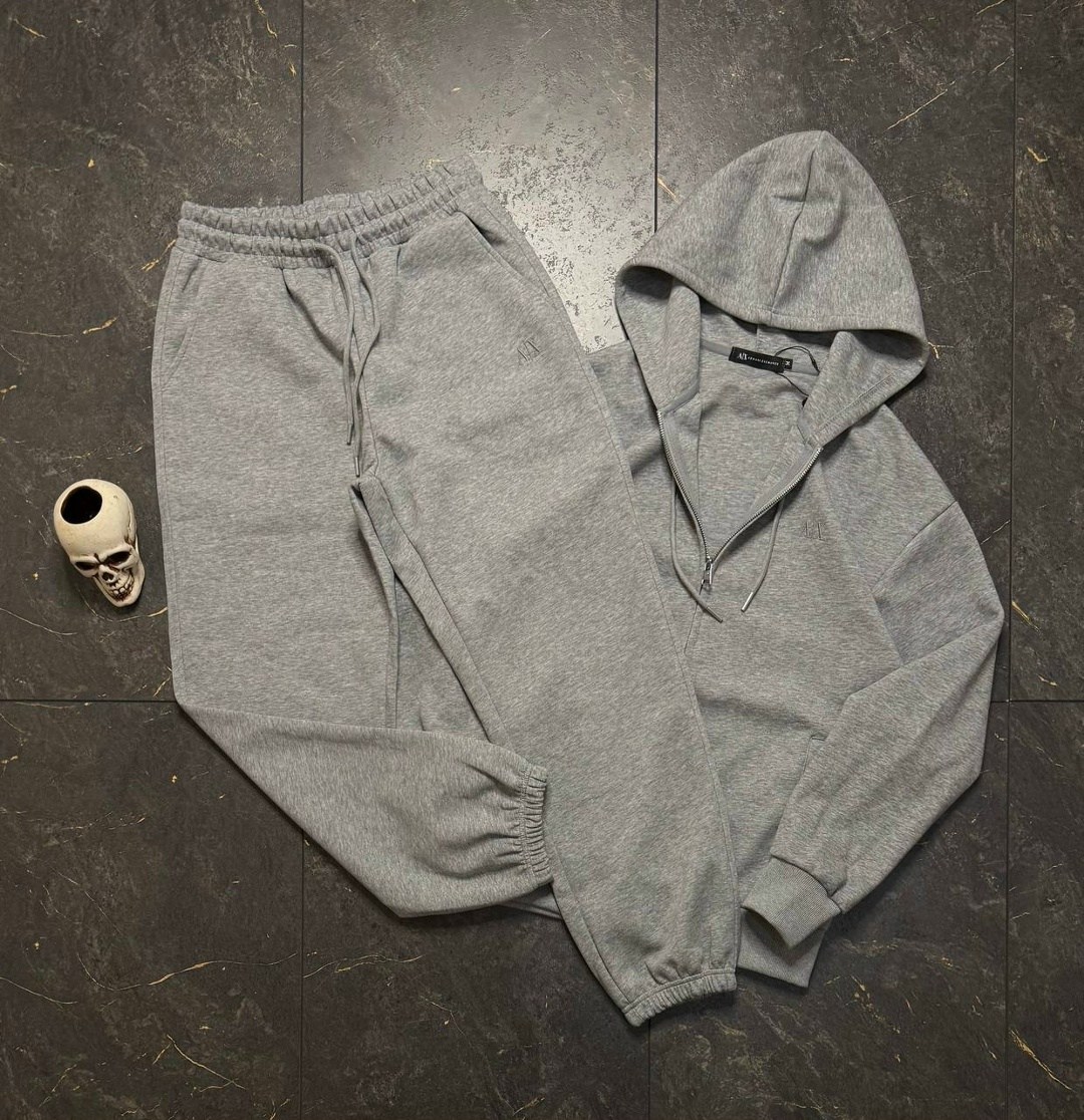 спортивный костюм brunello cucinelli,мужской спортивный костюм brunello cucinelli,спортивный костюм мужской,спортивный костюм,спортивный костюм loro piana