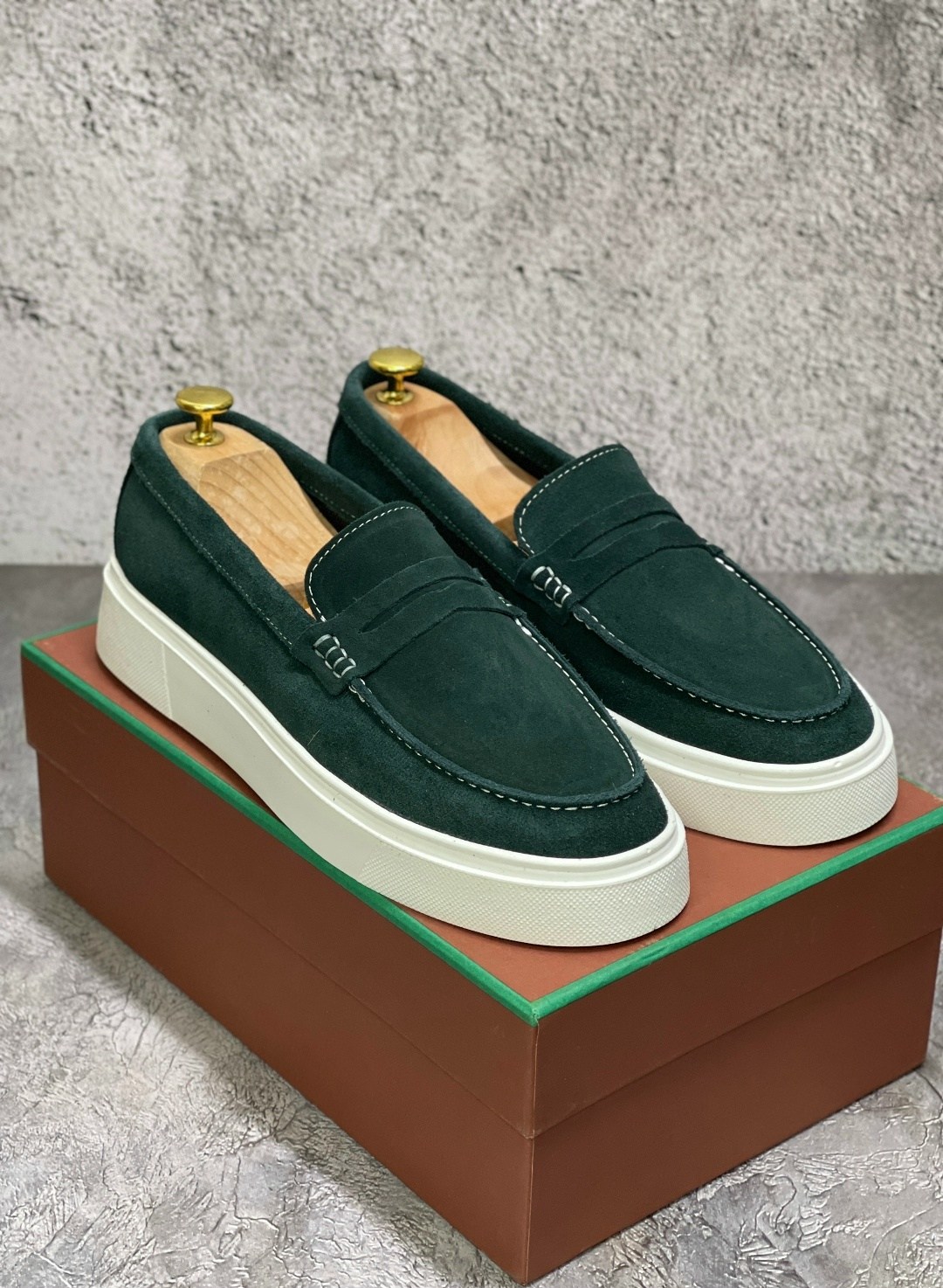 ,brunello cucinelli мужские лоферы,модные лоферы,мужские лоферы,лоферы мужские замшевые зеленые