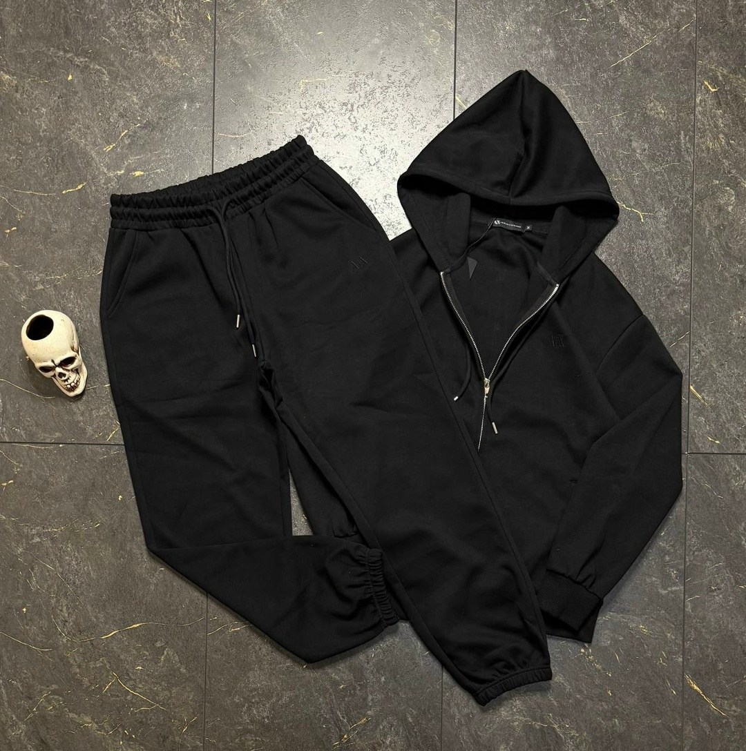 спортивный костюм brunello cucinelli,мужской спортивный костюм brunello cucinelli,спортивный костюм мужской,спортивный костюм,спортивный костюм loro piana