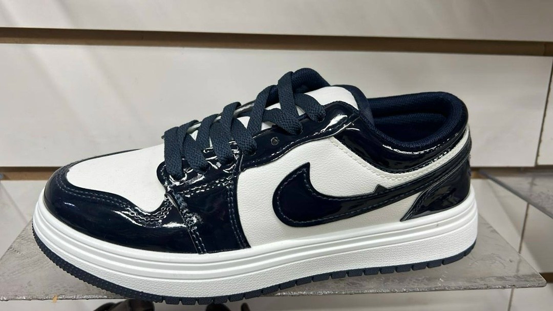 кроссовки,женские кроссовки,мужские кроссовки,кроссовка,мужские весенние кроссовки