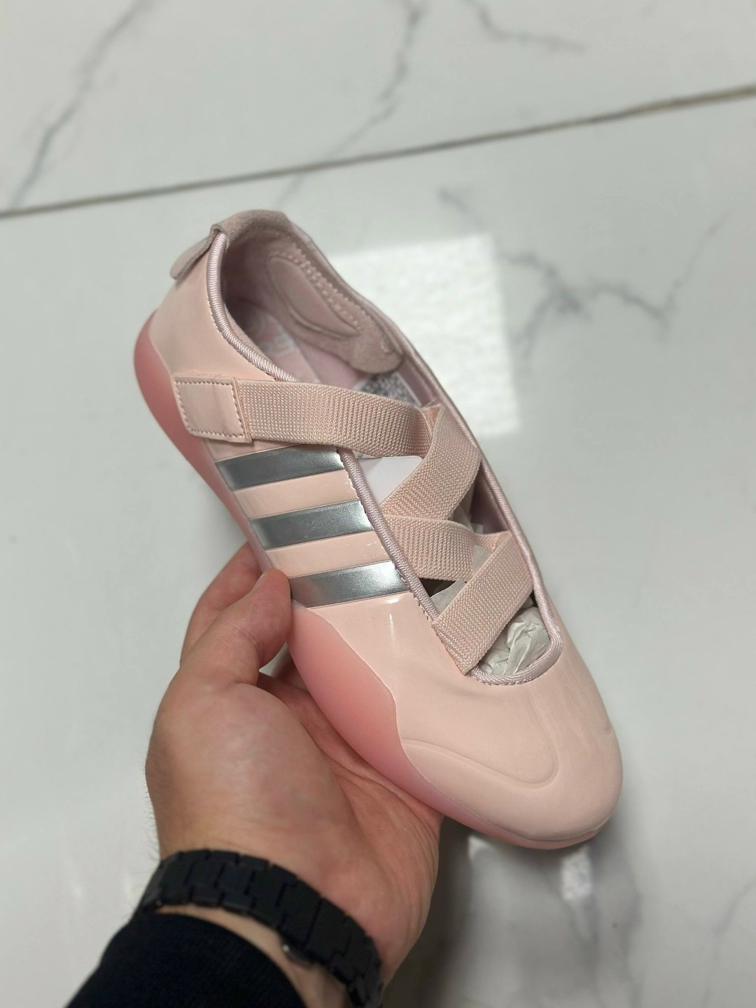 ,адидас тхэквондо,кроссовки adidas original,кроссовки adidas,adidas original