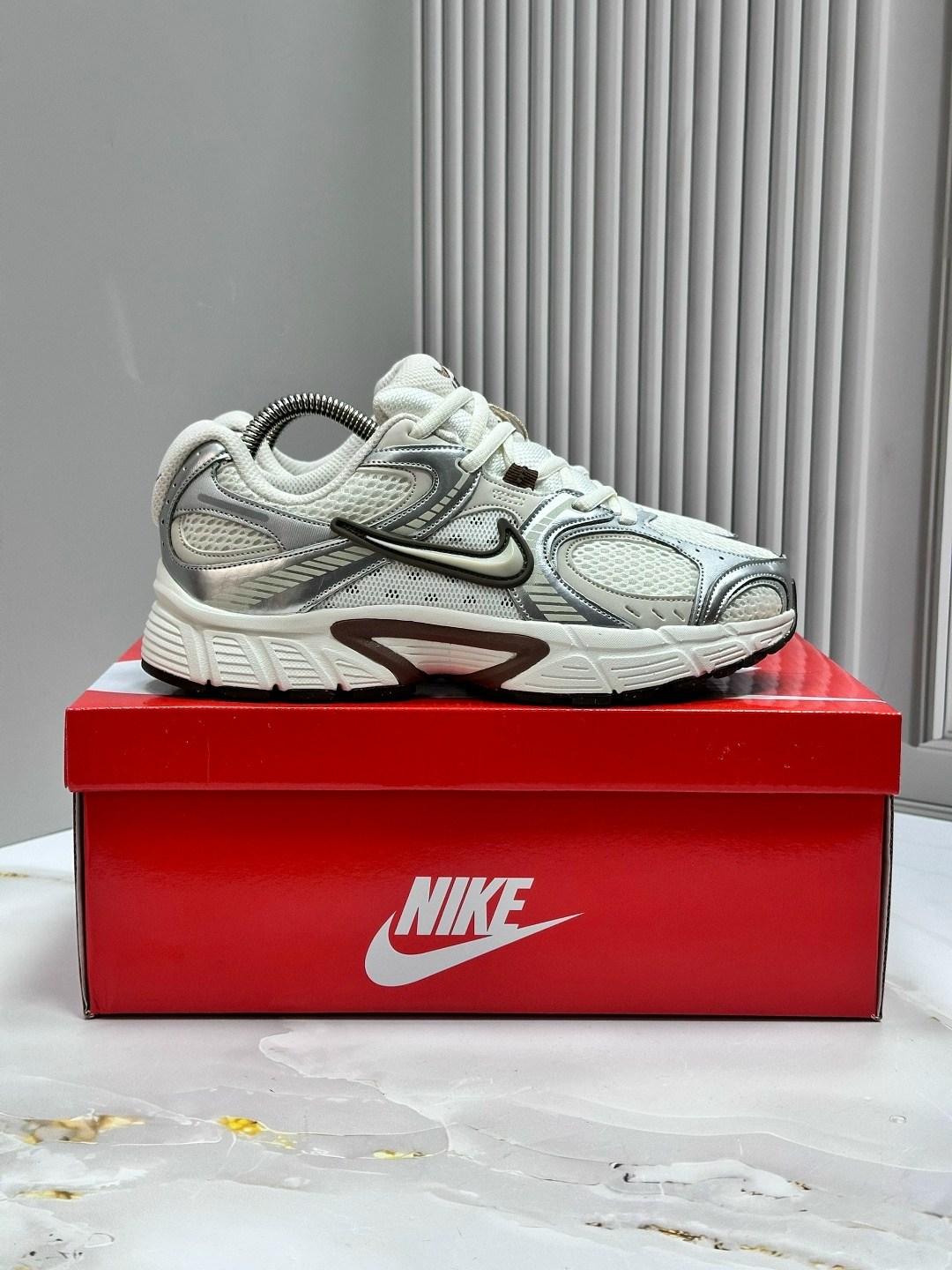 кроссовки nike v 5 rnr,nike кроссовки,кроссовки мужские женские,кроссовки nike v5 rnr,