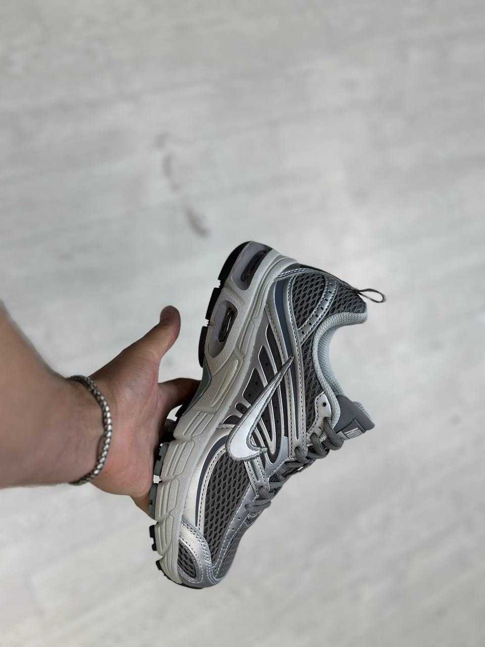 кроссовки,кроссовки nike, для бега,кроссовки серебристые,кроссовки мужские женские