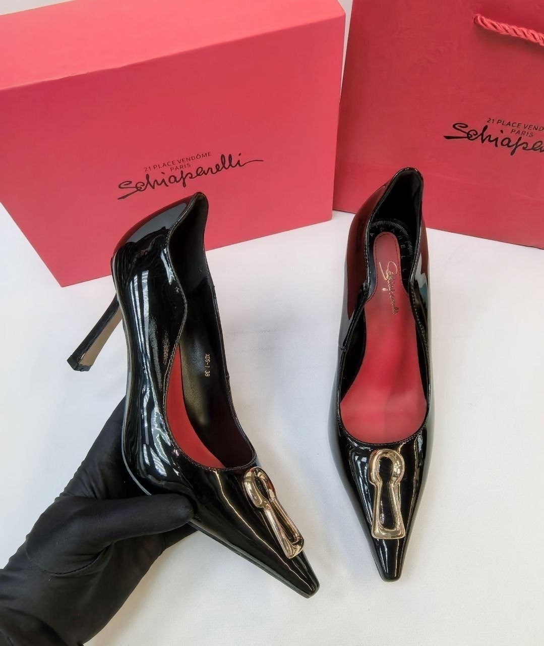,туфли christian louboutin,туфли лодочка,женские туфли лодочки,туфель