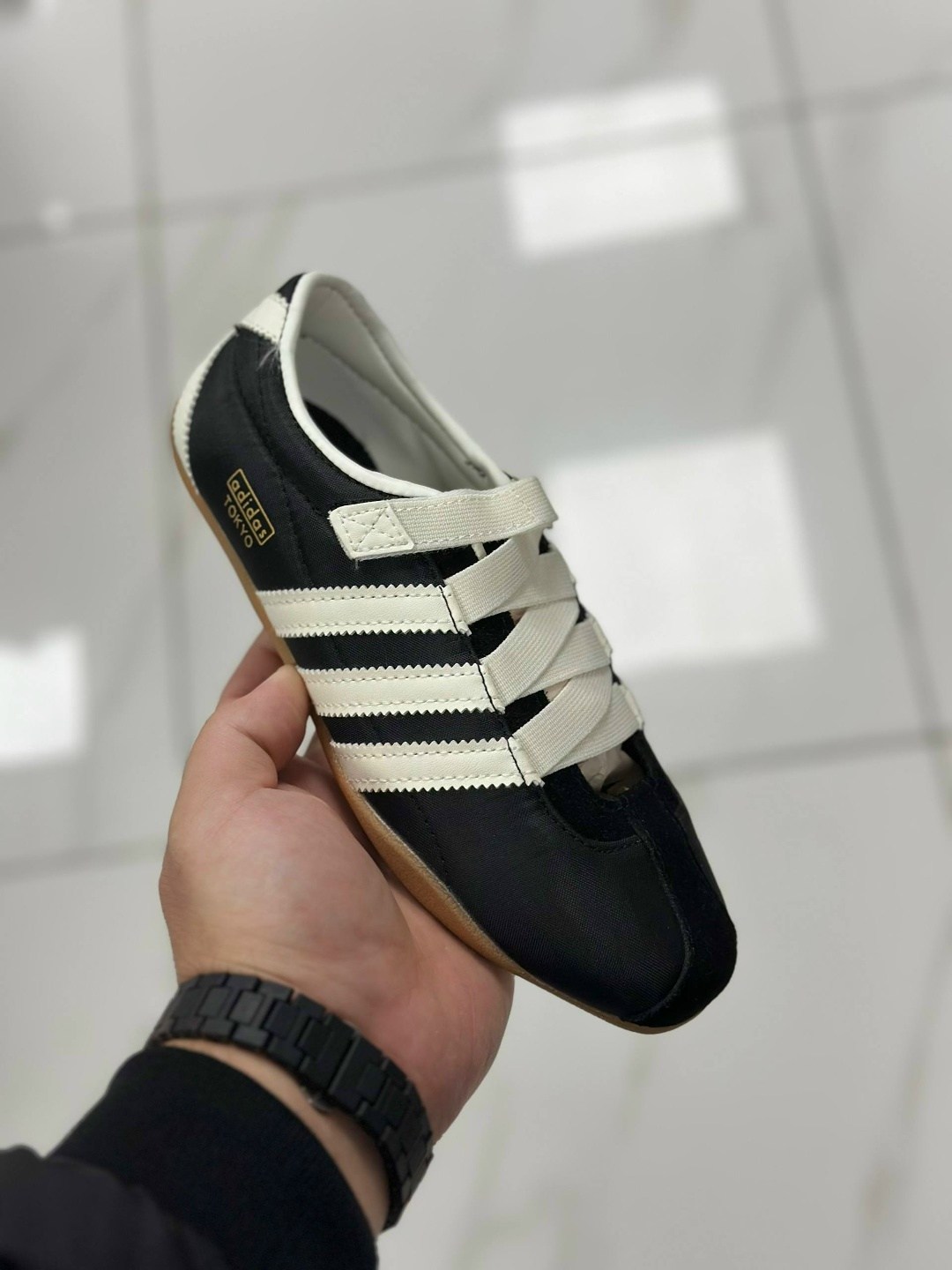 ,кроссовки adidas,кроссовки adidas original,adidas кроссовки женские,кроссовки tokyo adidas originals