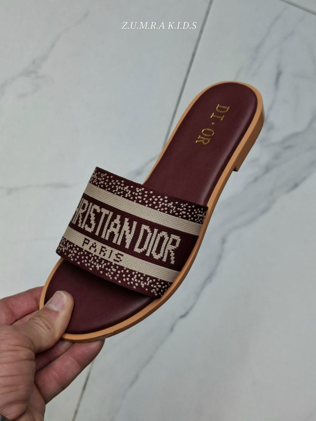 шлепанцы кристиан диор,шлепки диор женские,шлепанцы christian dior,шлепанцы женские christian dior,шлепки диор