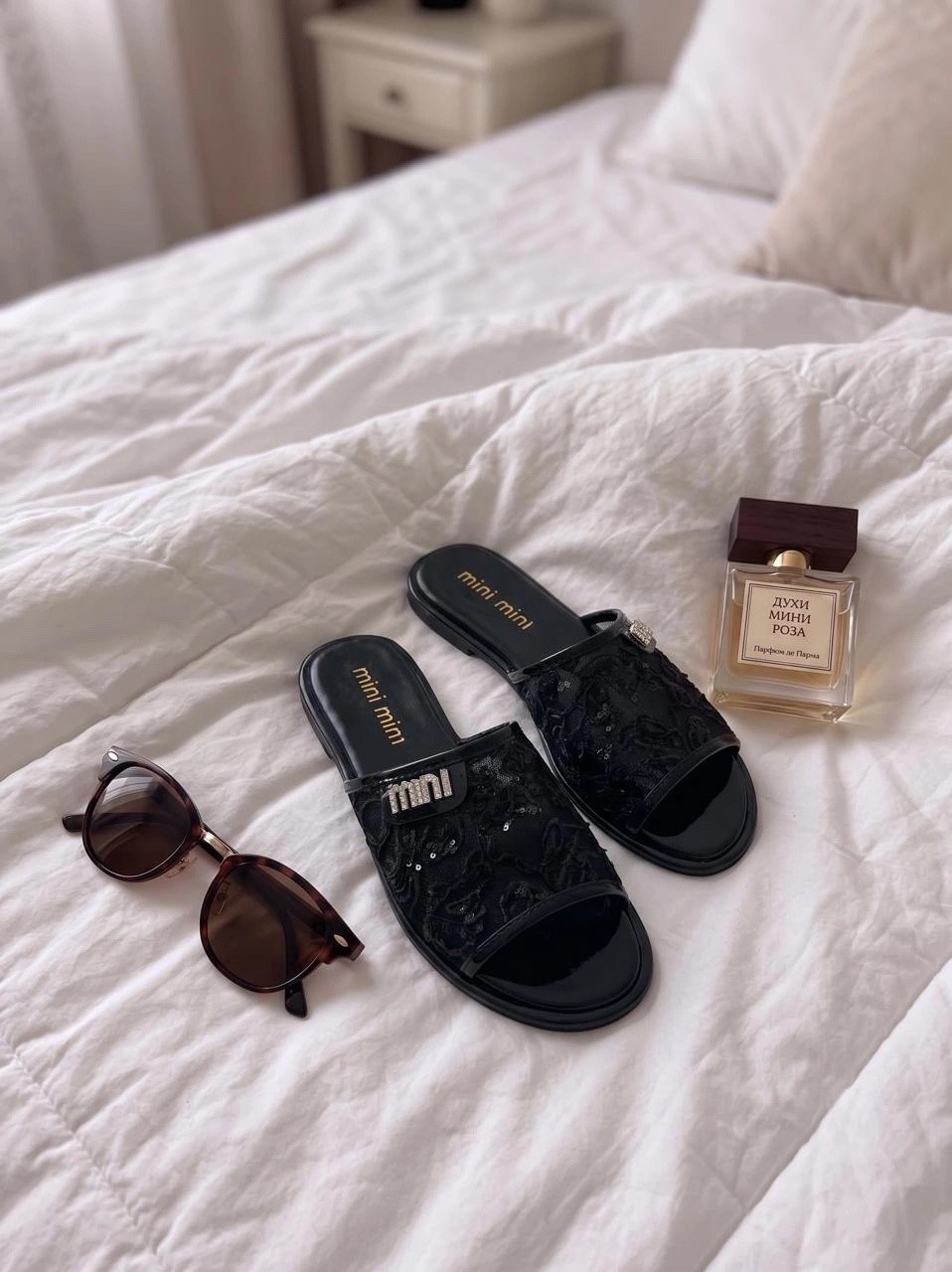 шлепанцы луи виттон,,louis vuitton shoes,женские шлепанцы,модные тапочки