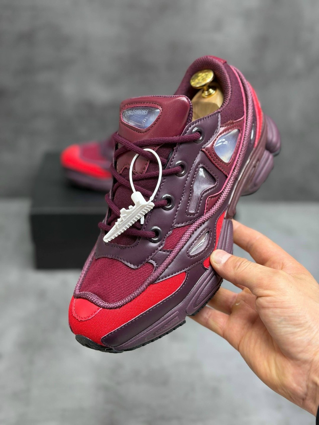 adidas raf simons ozweego 3 burgundy,adidas raf simons ozweego 3,кроссовки adidas raf simons ozweego burgundy,adidas x raf simons ozweego iii burgundy,adidas ozweego raf simons