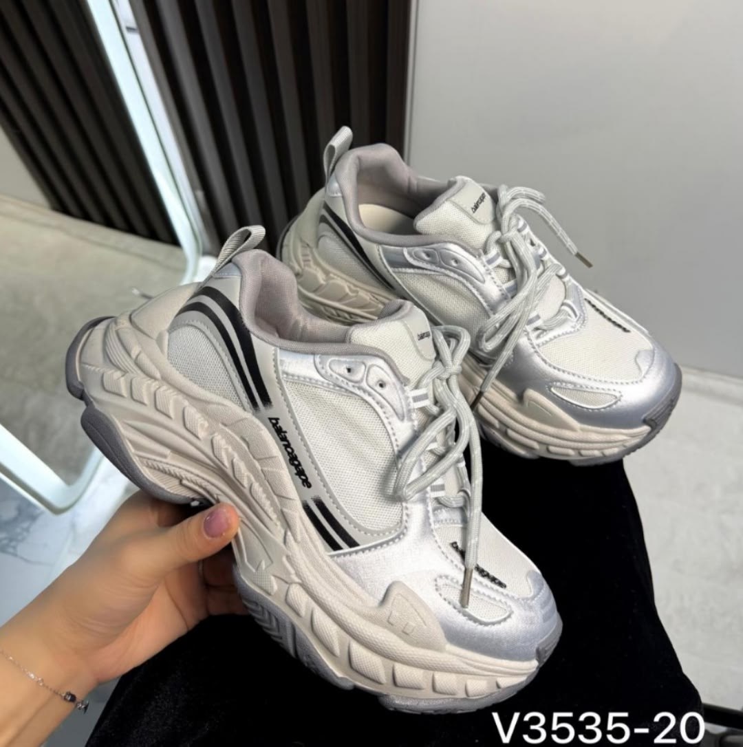 женские кроссовки,кроссовки balenciaga,кроссовки женские balenciaga,кроссовки оптом,кроссовки в стиле balenciaga