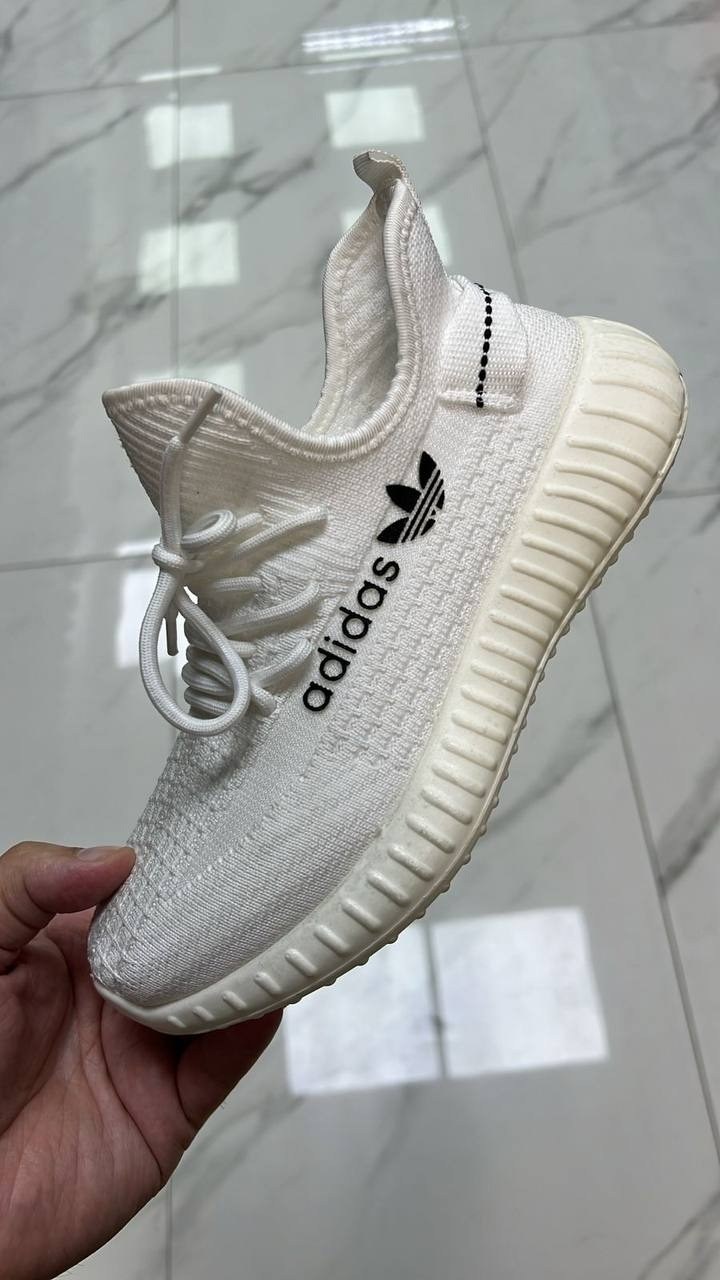 adidas yeezy boost 350 v2 sand taupe,adidas yeezy boost 350,adidas yeezy boost 350 v 2,adidas yeezy boost,adidas yeezy 350