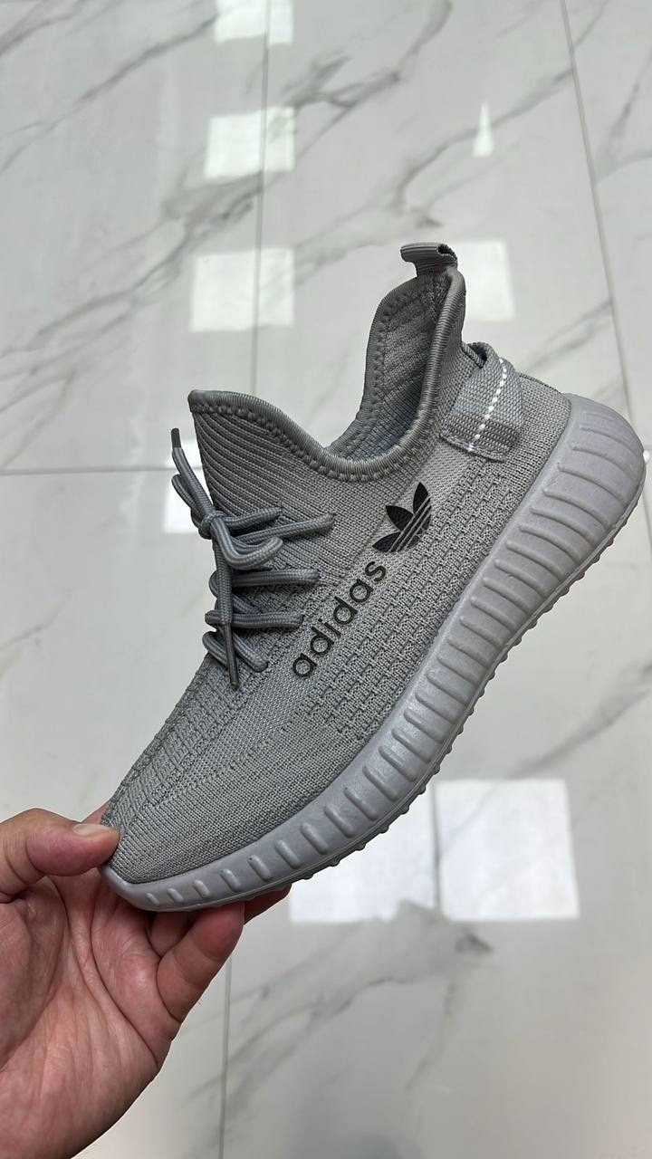 adidas yeezy boost 350 v2 sand taupe,adidas yeezy boost 350,adidas yeezy boost 350 v 2,adidas yeezy boost,adidas yeezy 350