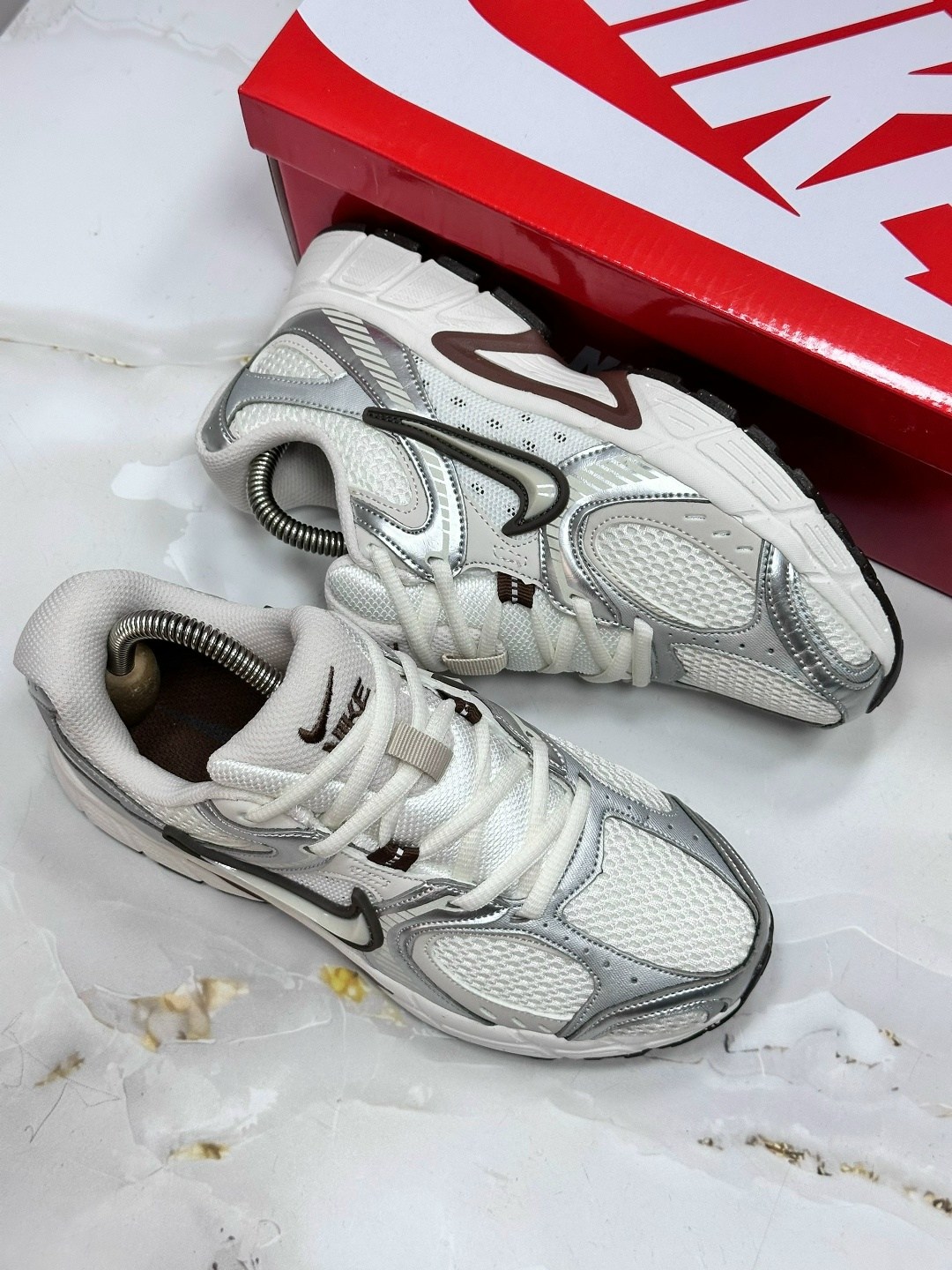кроссовки nike v 5 rnr,nike кроссовки,кроссовки мужские женские,кроссовки nike v5 rnr,
