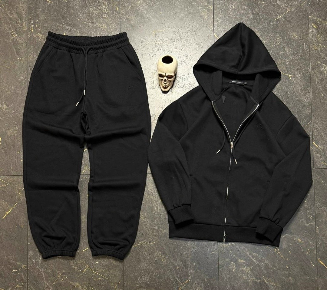 спортивный костюм brunello cucinelli,мужской спортивный костюм brunello cucinelli,спортивный костюм мужской,спортивный костюм,спортивный костюм loro piana