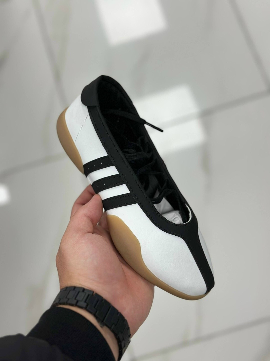 ,кроссовки adidas,повседневные кроссовки,замшевые кроссовки,кроссовки женскиe