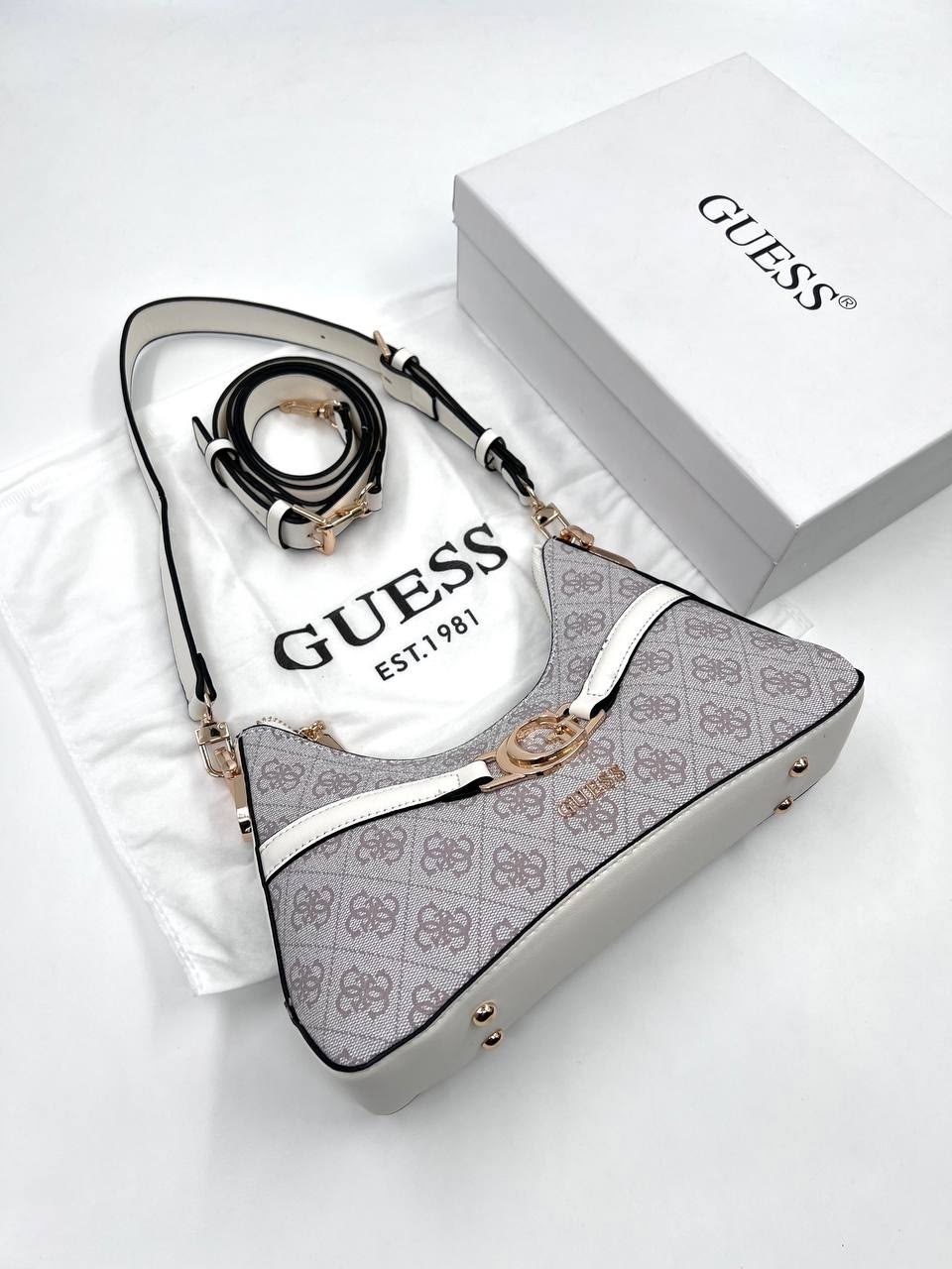женская сумка guess,сумка через плечо guess женская,сумка guess,сумка через плечо guess,guess сумка багет