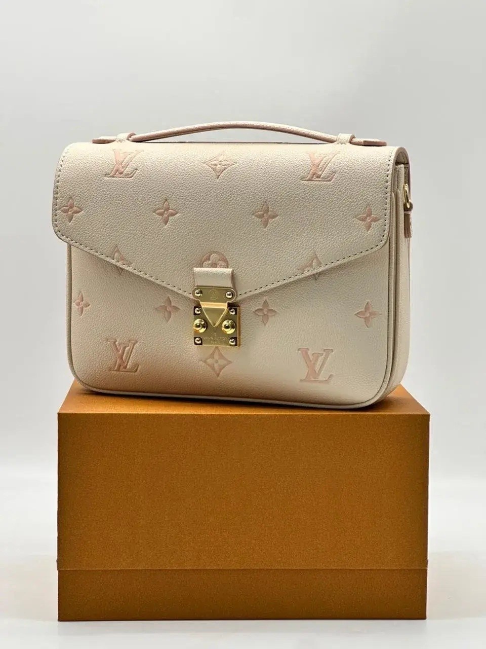louis vuitton женская сумка,сумка louis vuitton,сумка louis vuitton pochette metis,louis vuitton сумка на плечо,белая сумка луи виттон