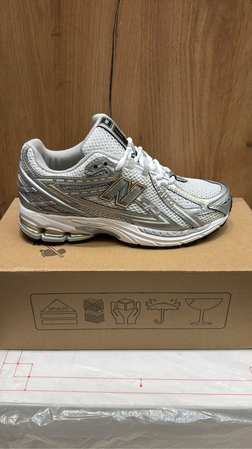 кроссовки 1906r x jack harlow 'rose runner' new balance,кроссовки new balance 1906r & jack harlow "rose runner",new balance jack harlow x 1906r rose runner,кроссовки new balance 1906r,кроссовки