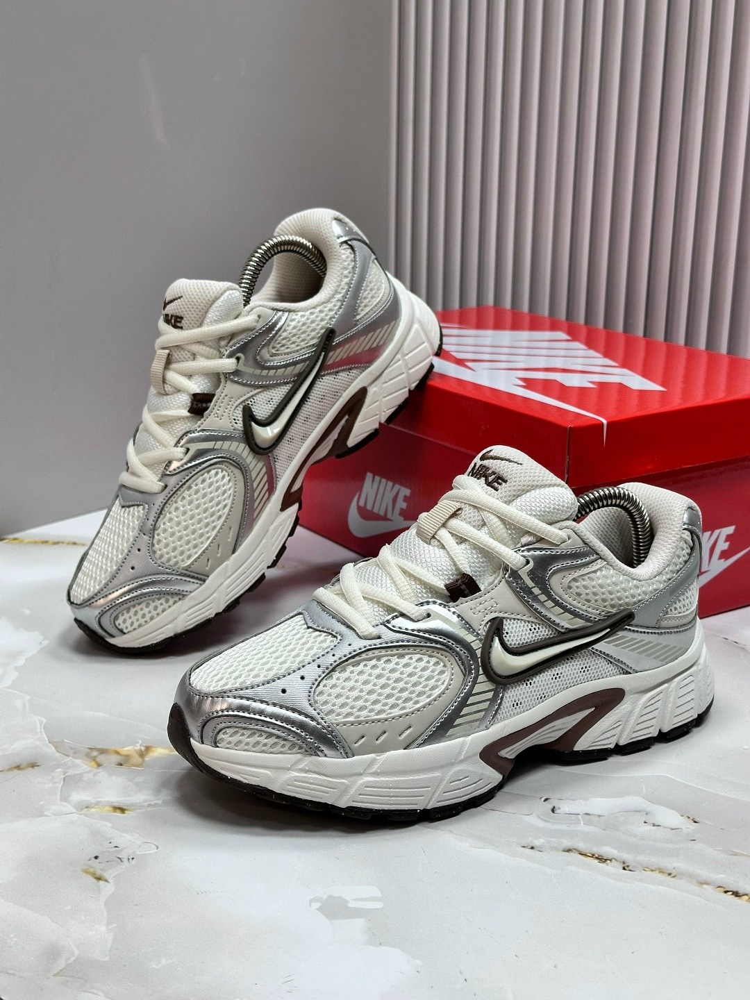 кроссовки nike v 5 rnr,nike кроссовки,кроссовки мужские женские,кроссовки nike v5 rnr,