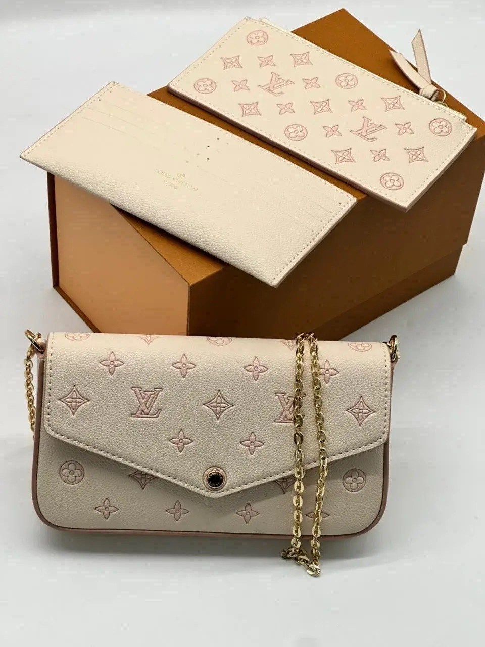 louis vuitton сумка,louis vuitton сумка на плечо,louis vuitton женская сумка,брендовые сумочки,сумочка луи виттон