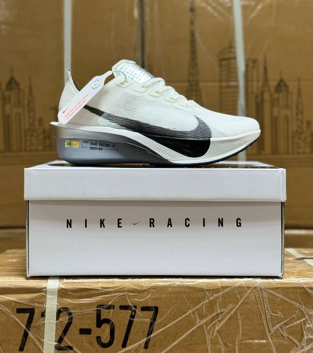 кроссовки nike zoomx vaporfly next,nike zoomx vaporfly,кроссовки,nike zoom vaporfly 4,спортивная