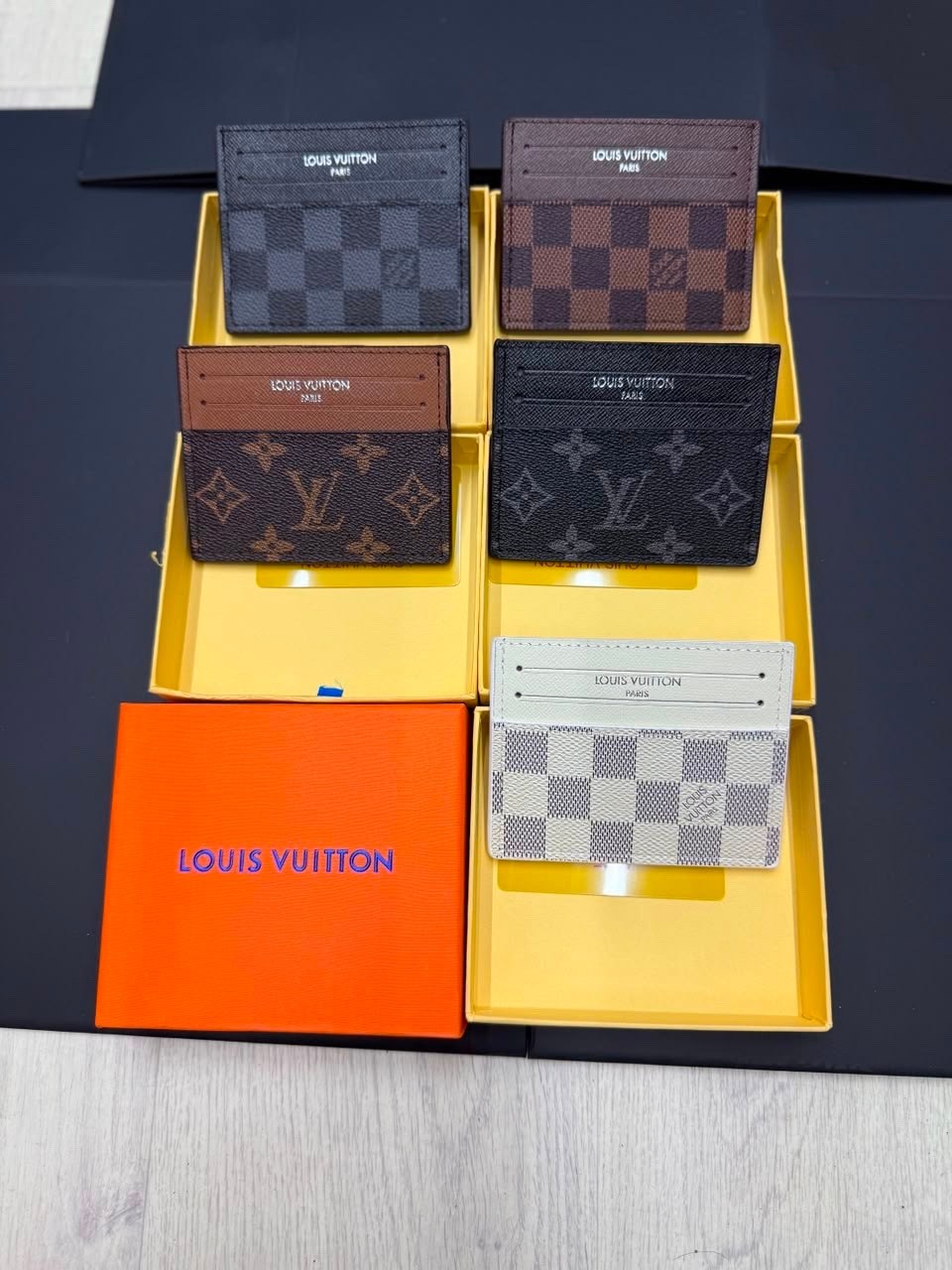 картхолдер louis vuitton,louis vuitton кошелек,кошелек мужской louis vuitton,визитница луи виттон мужская,louis vuitton визитница